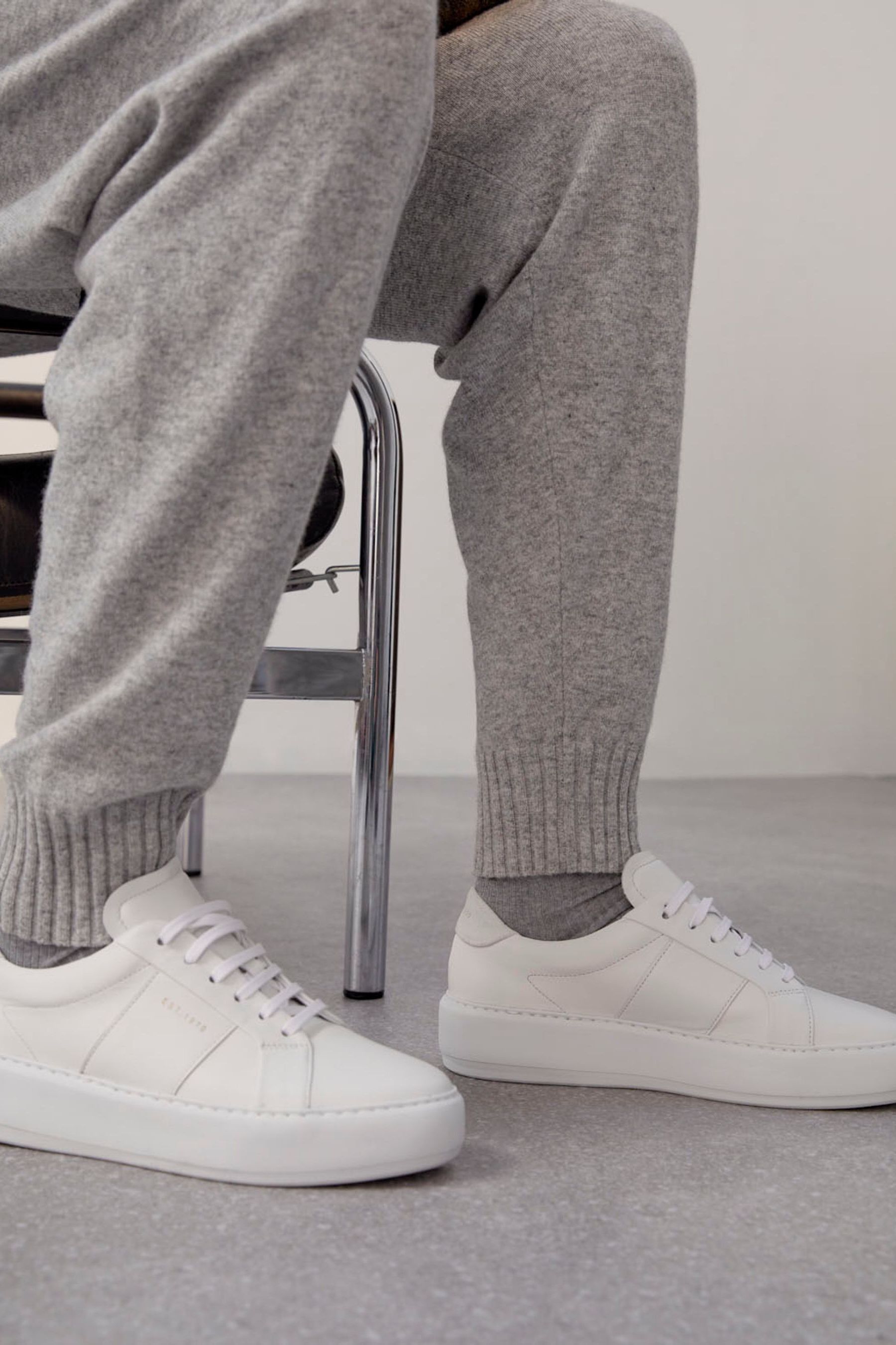 Jigsaw cheap mens trainers