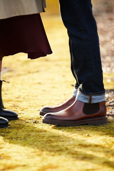 huxley leather chelsea boot