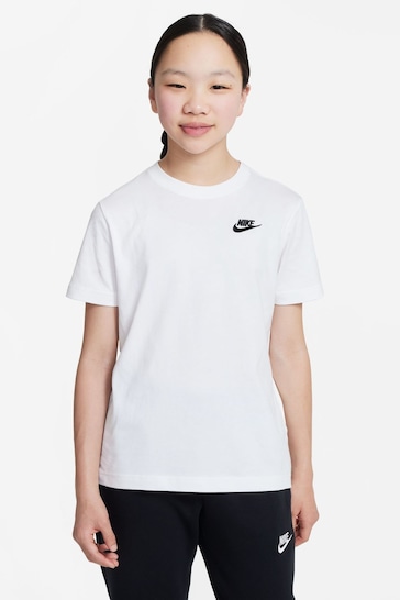 Nike White Oversized Boy Fit T-Shirt