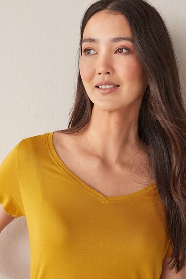 yellow vneck tshirt