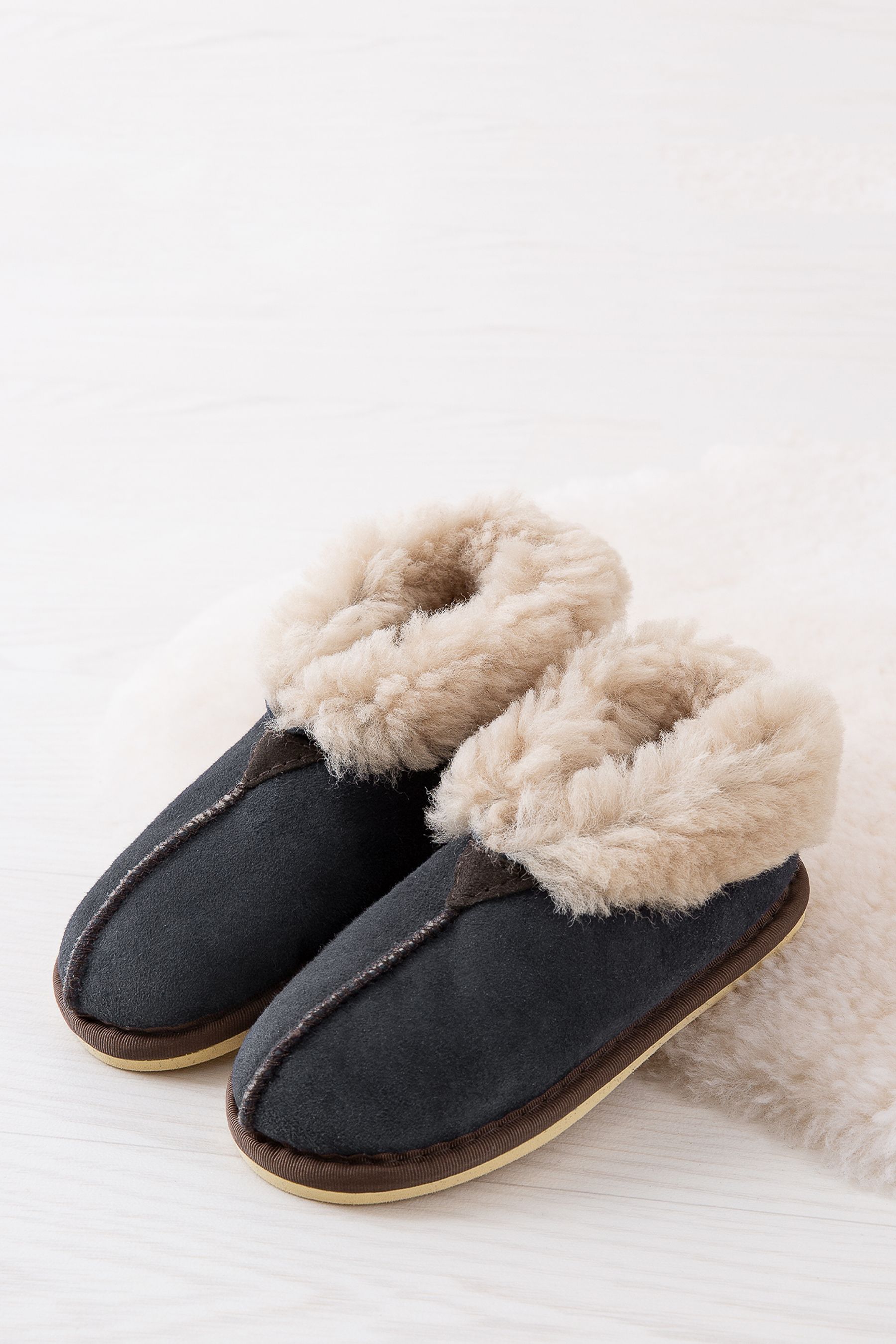Celtic company 2025 slippers