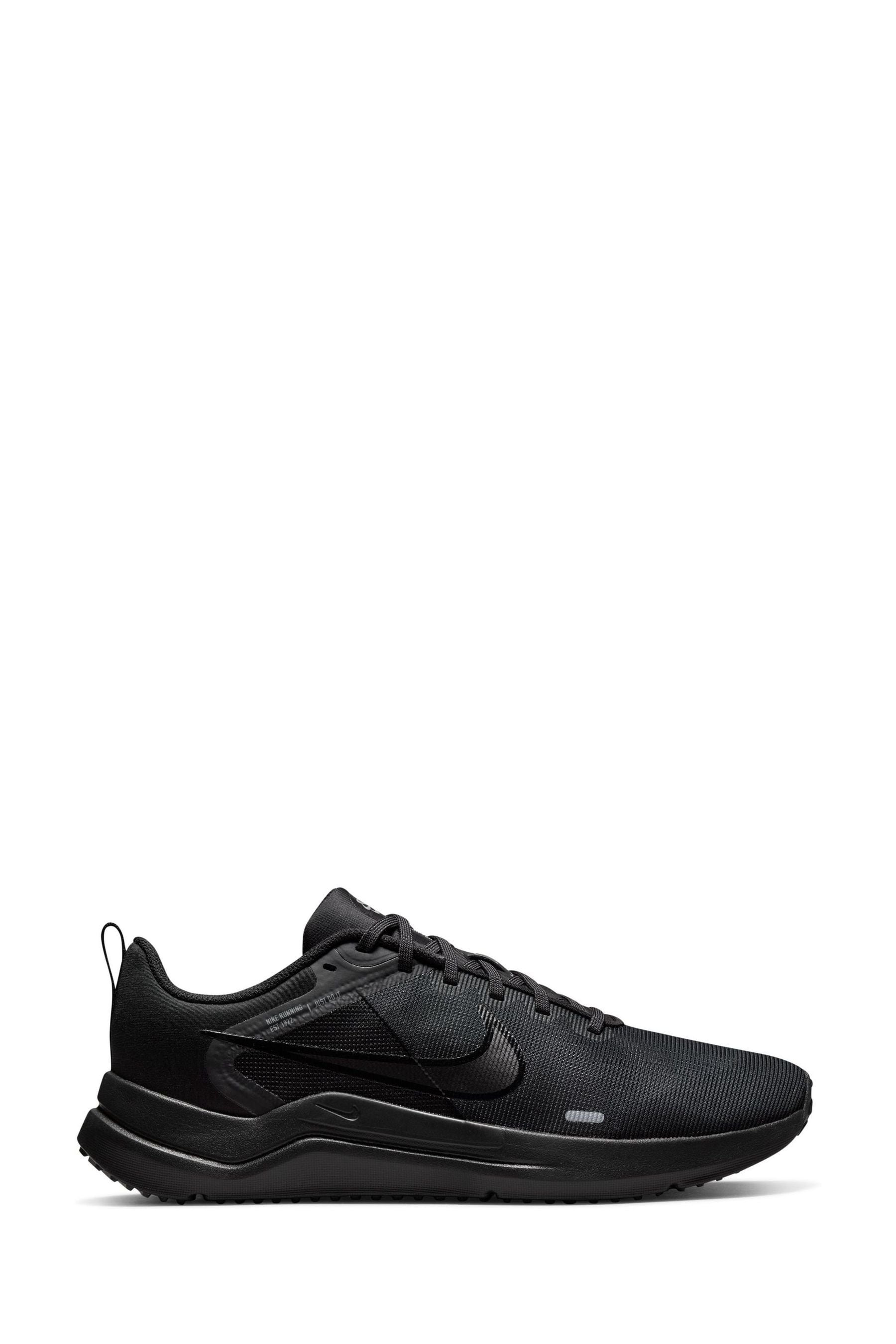 Nike todos mens trainers hotsell