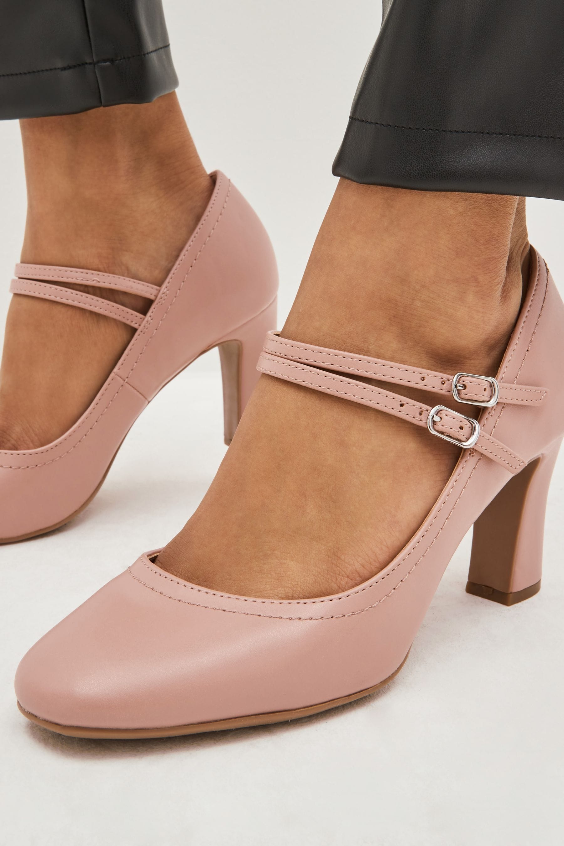 Comfortable mary jane heels clearance