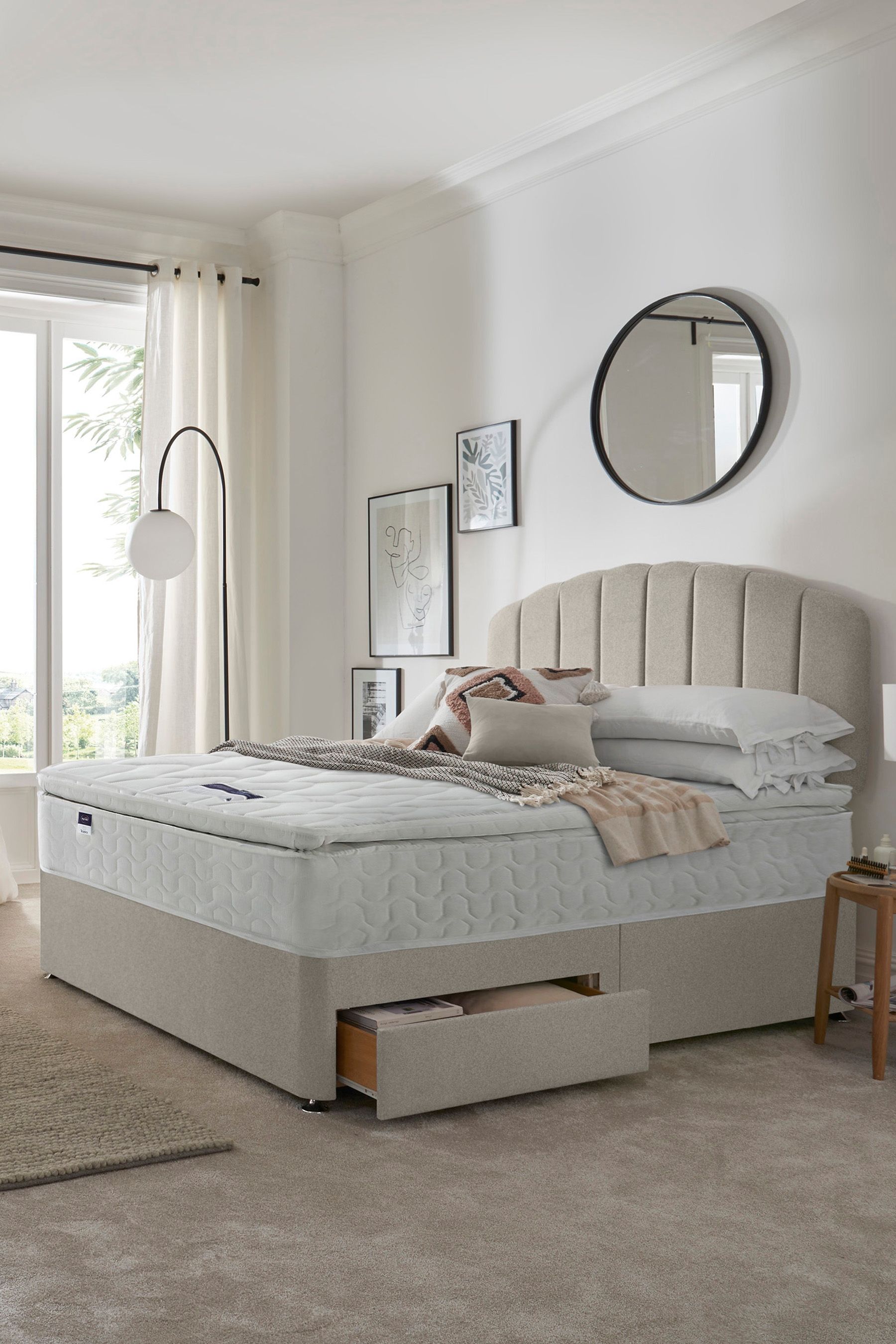 Silentnight miracoil pillow sale top mattress king size