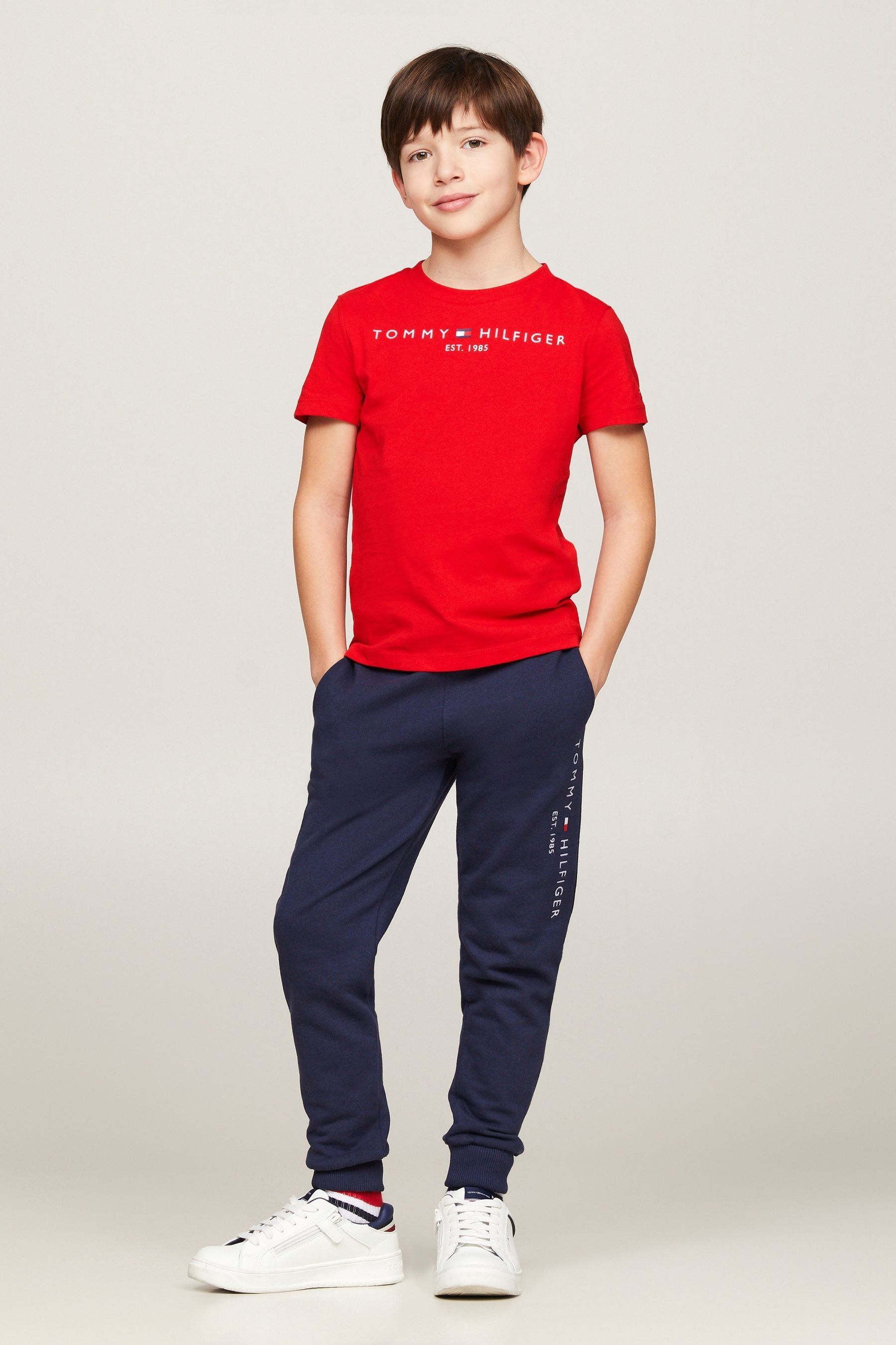 Red shirt tommy hilfiger on sale