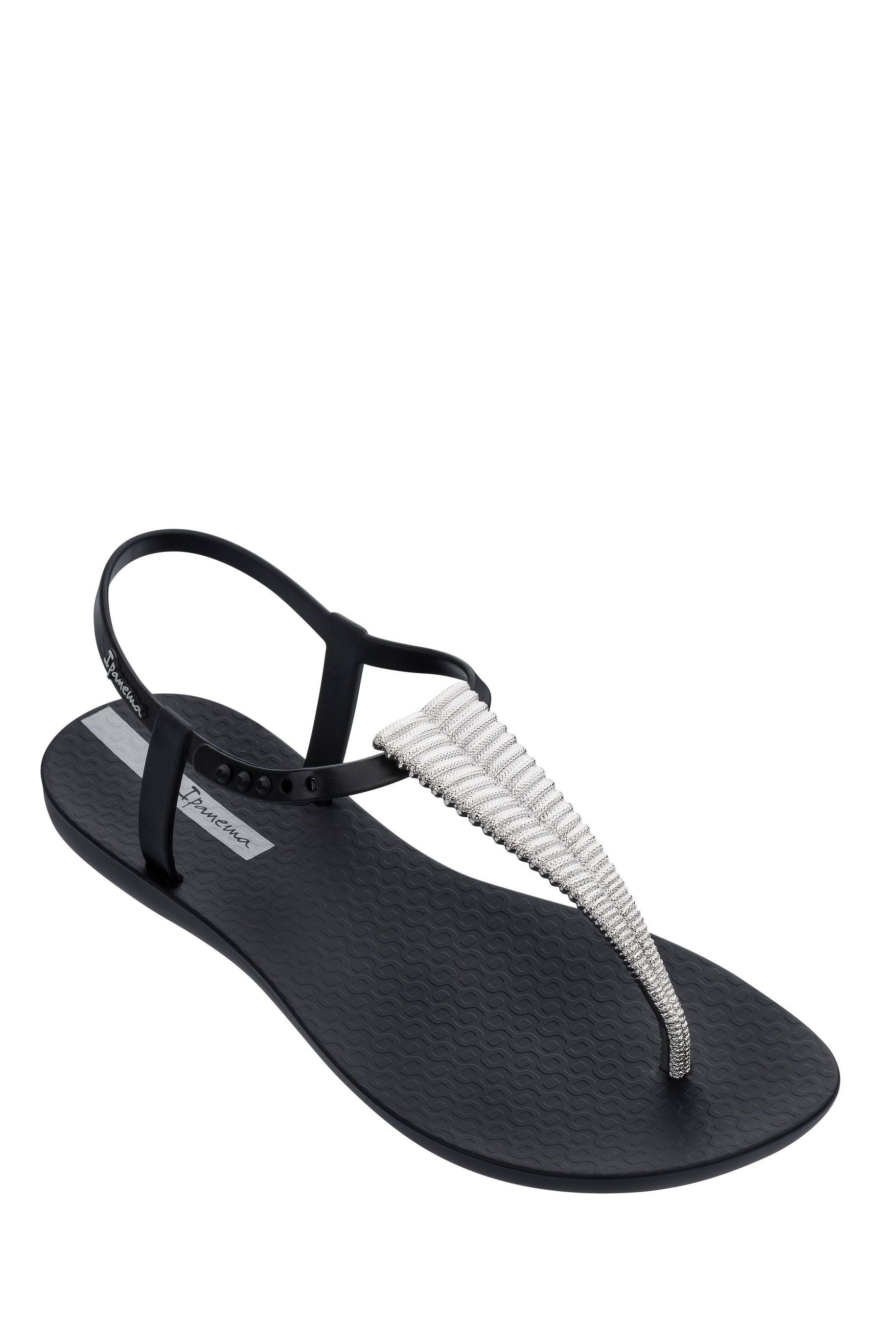 Ipanema t discount bar sandals