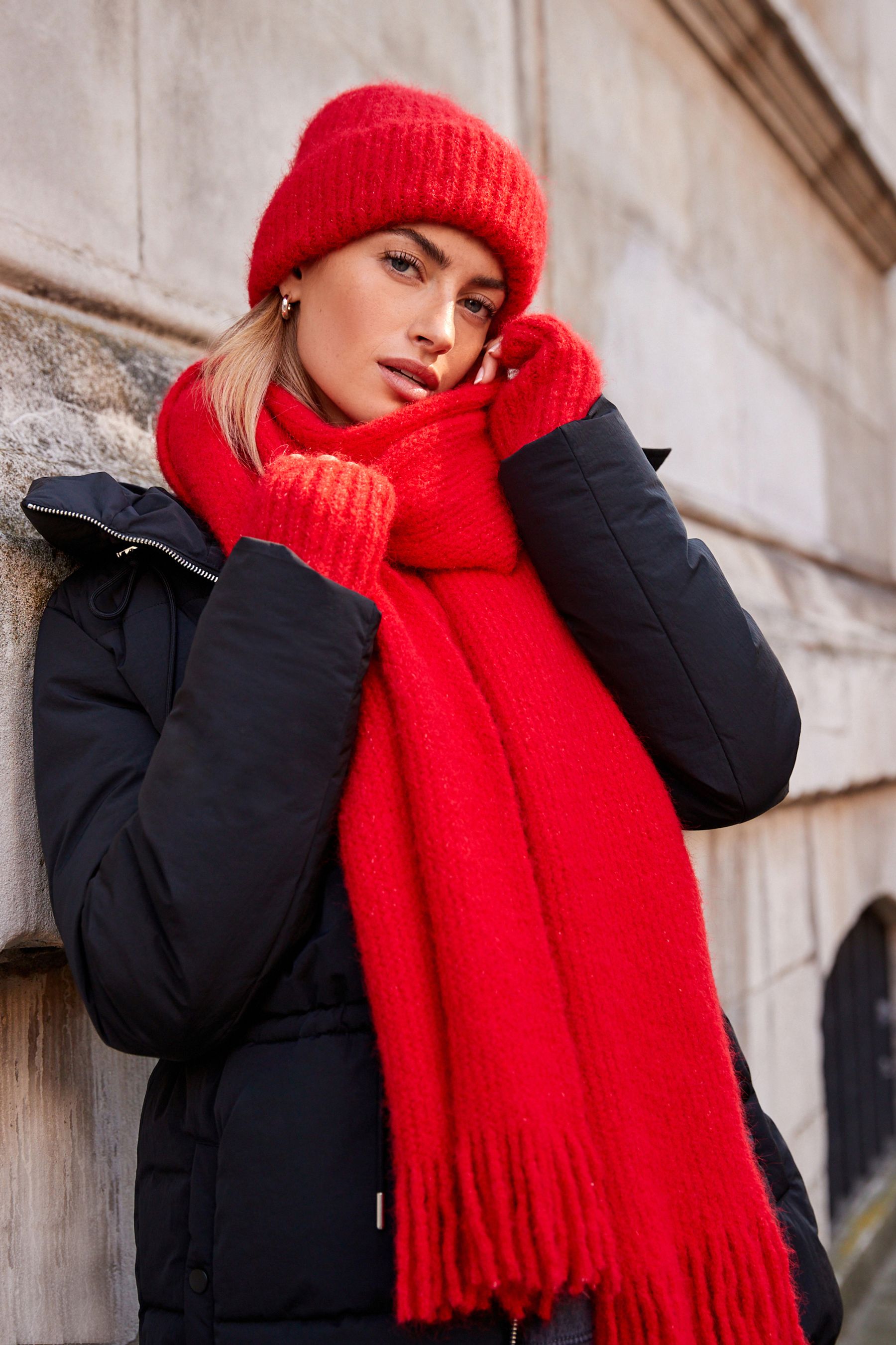 Red Heavyweight Blanket Scarf
