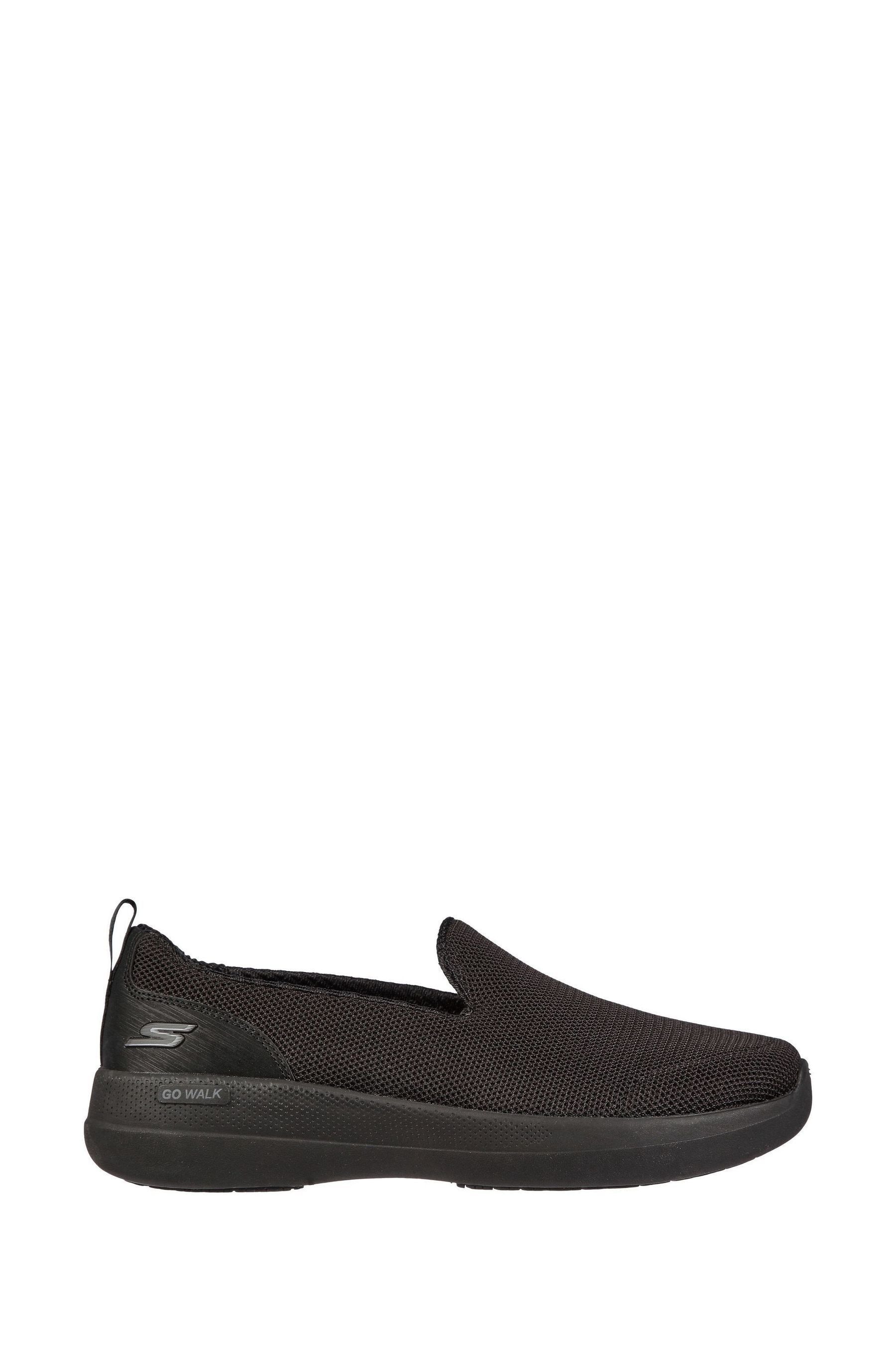 Skechers go walk crochet slip on trainer sale