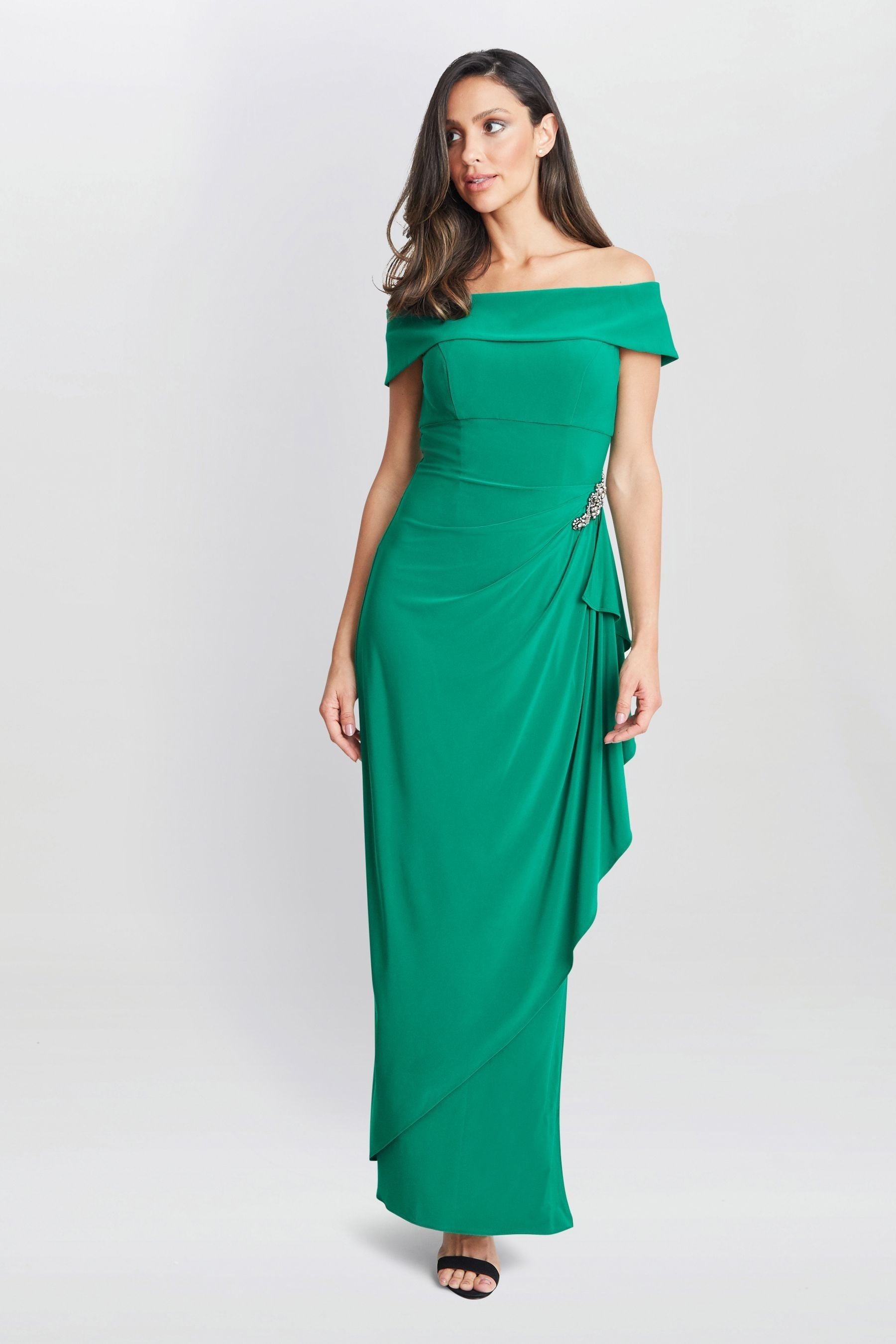 Gina bacconi green dress 2025