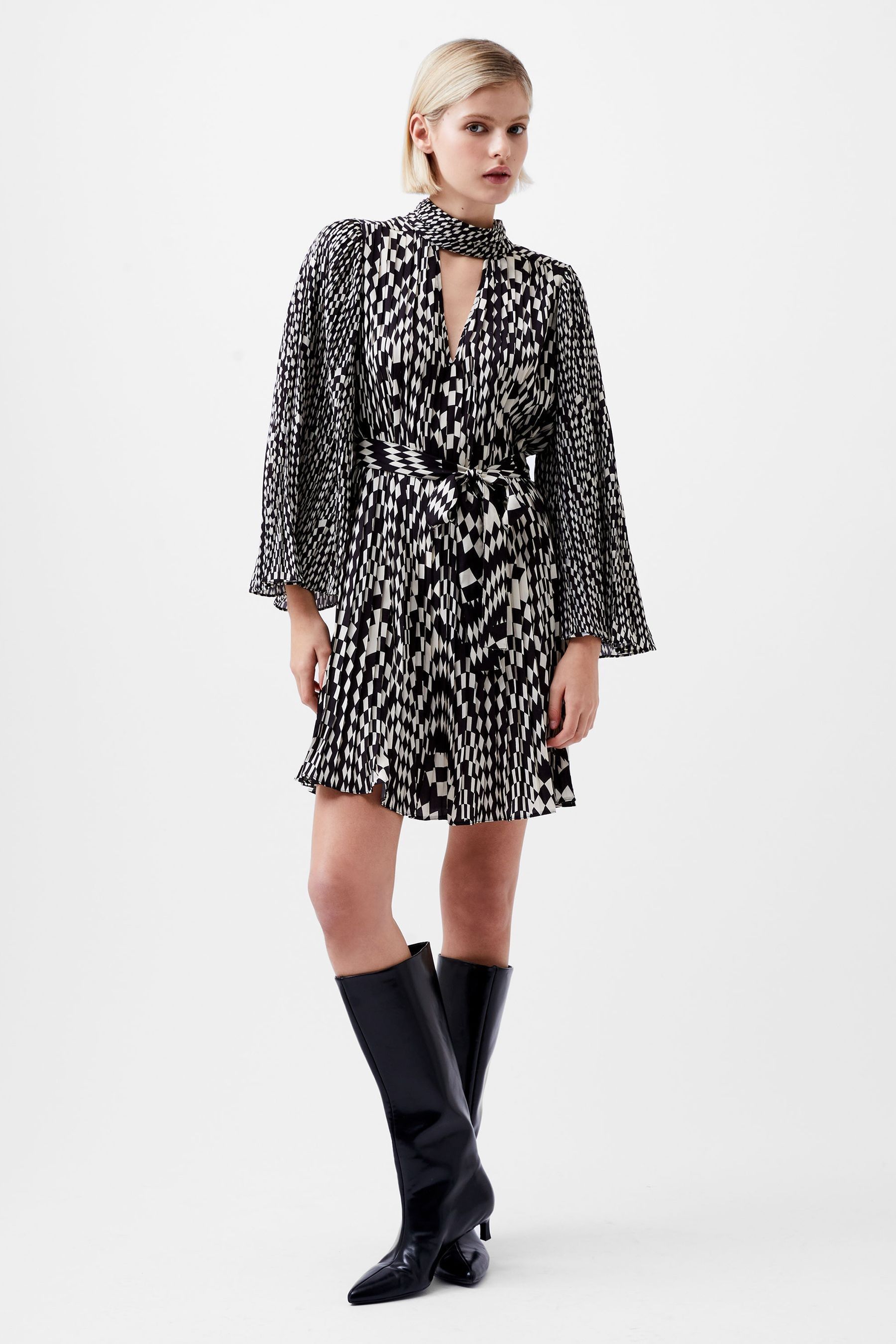 French Connection Black White Arie Pleated Ella Dress