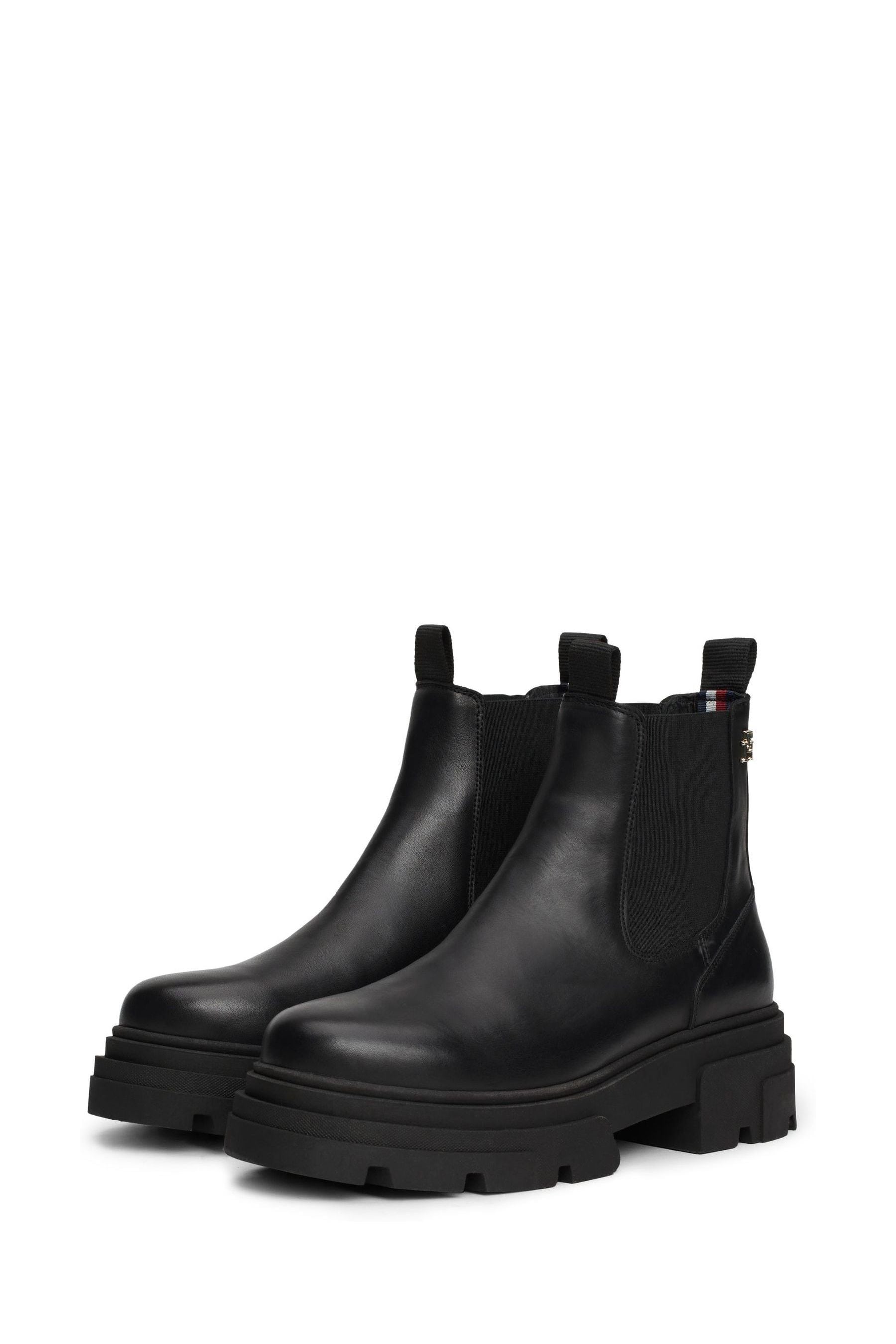 Black boots tommy hilfiger top
