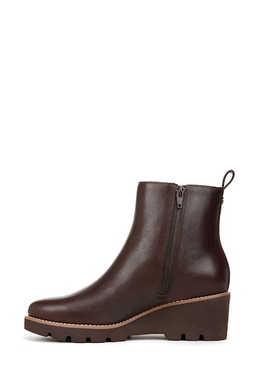 Vionic Wide Fit Aria Leather Ankle Boots