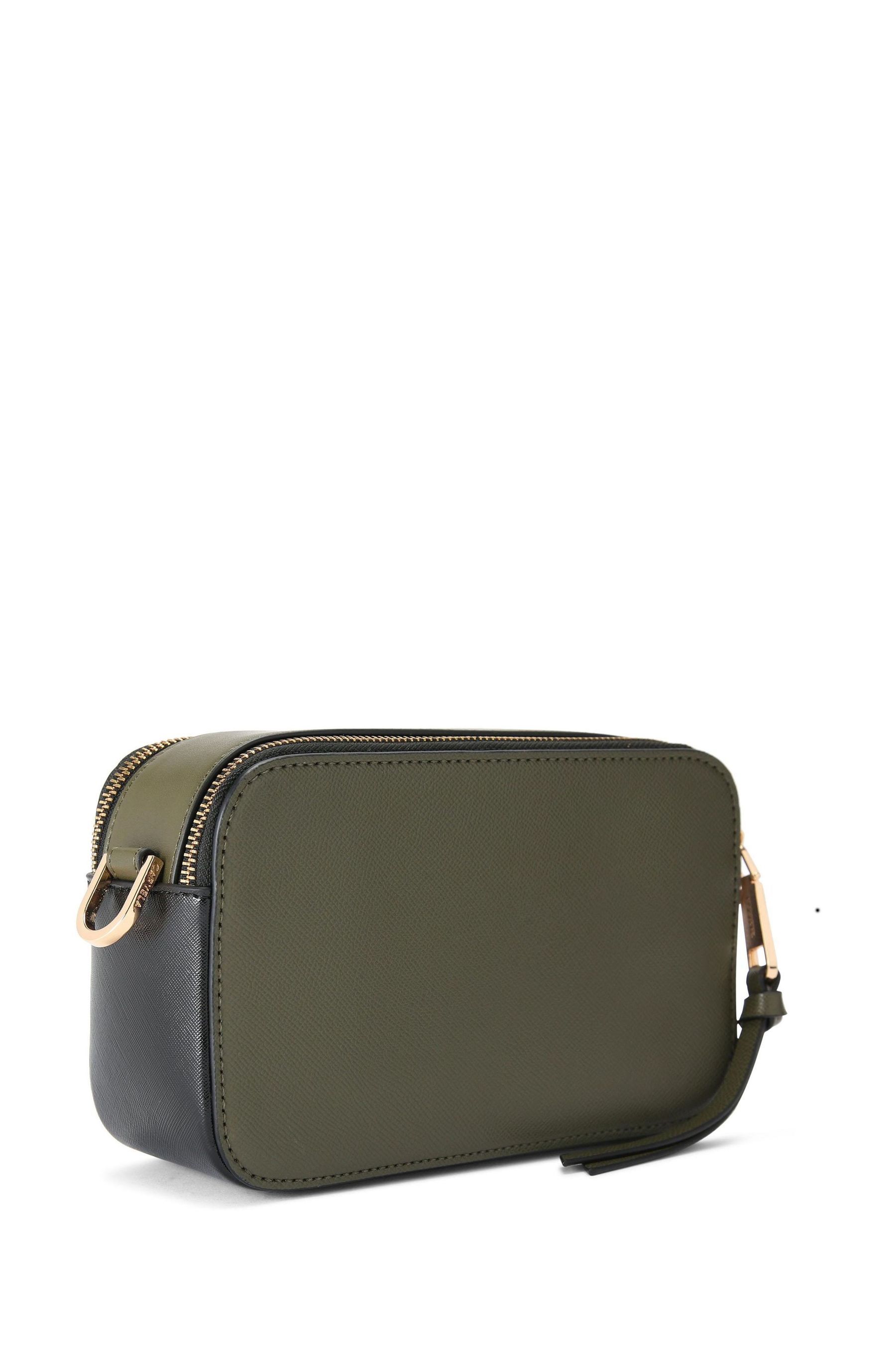 Carvela circle bag top