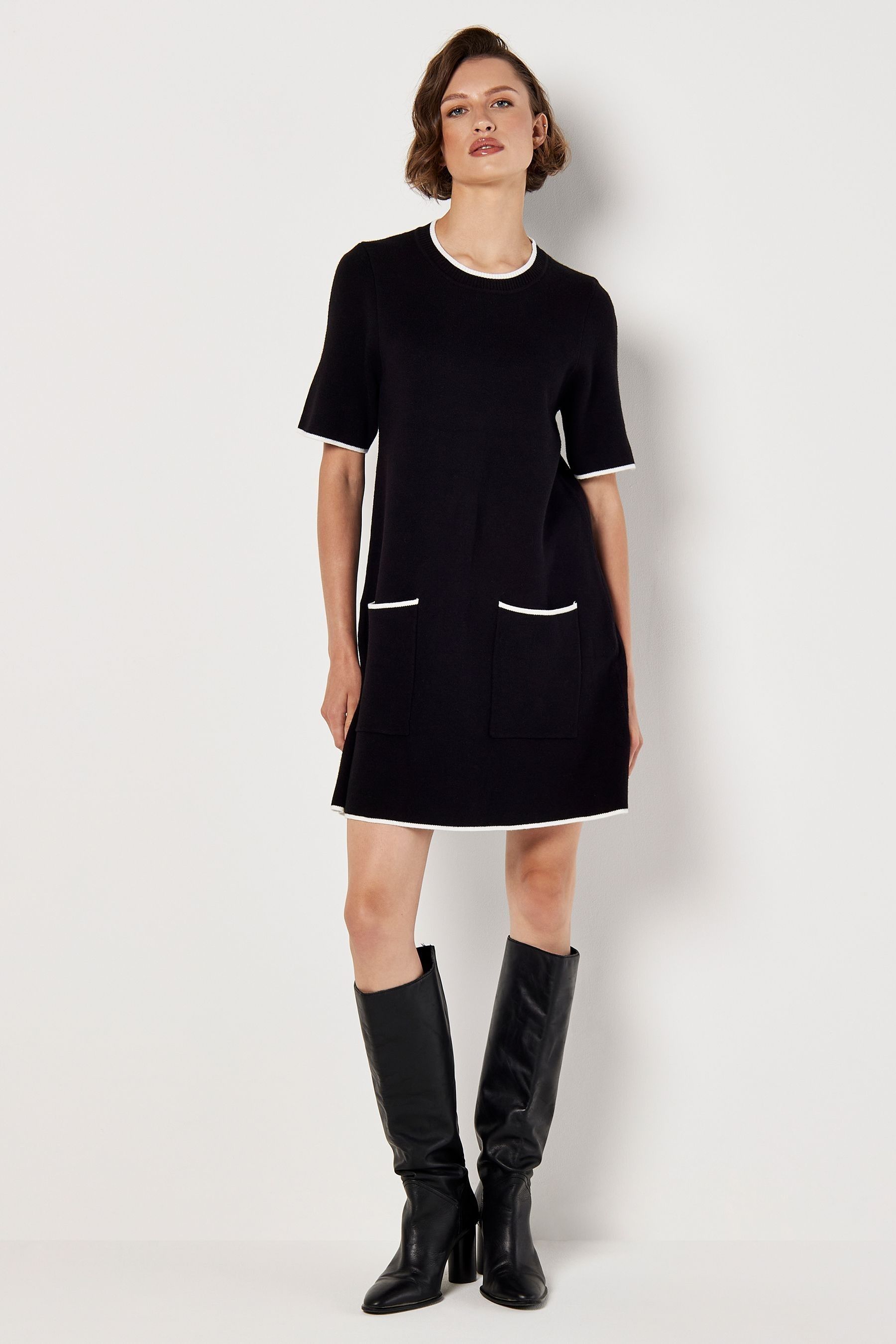 Apricot Black 2 Pockets Contrast Tipping Knit Dress