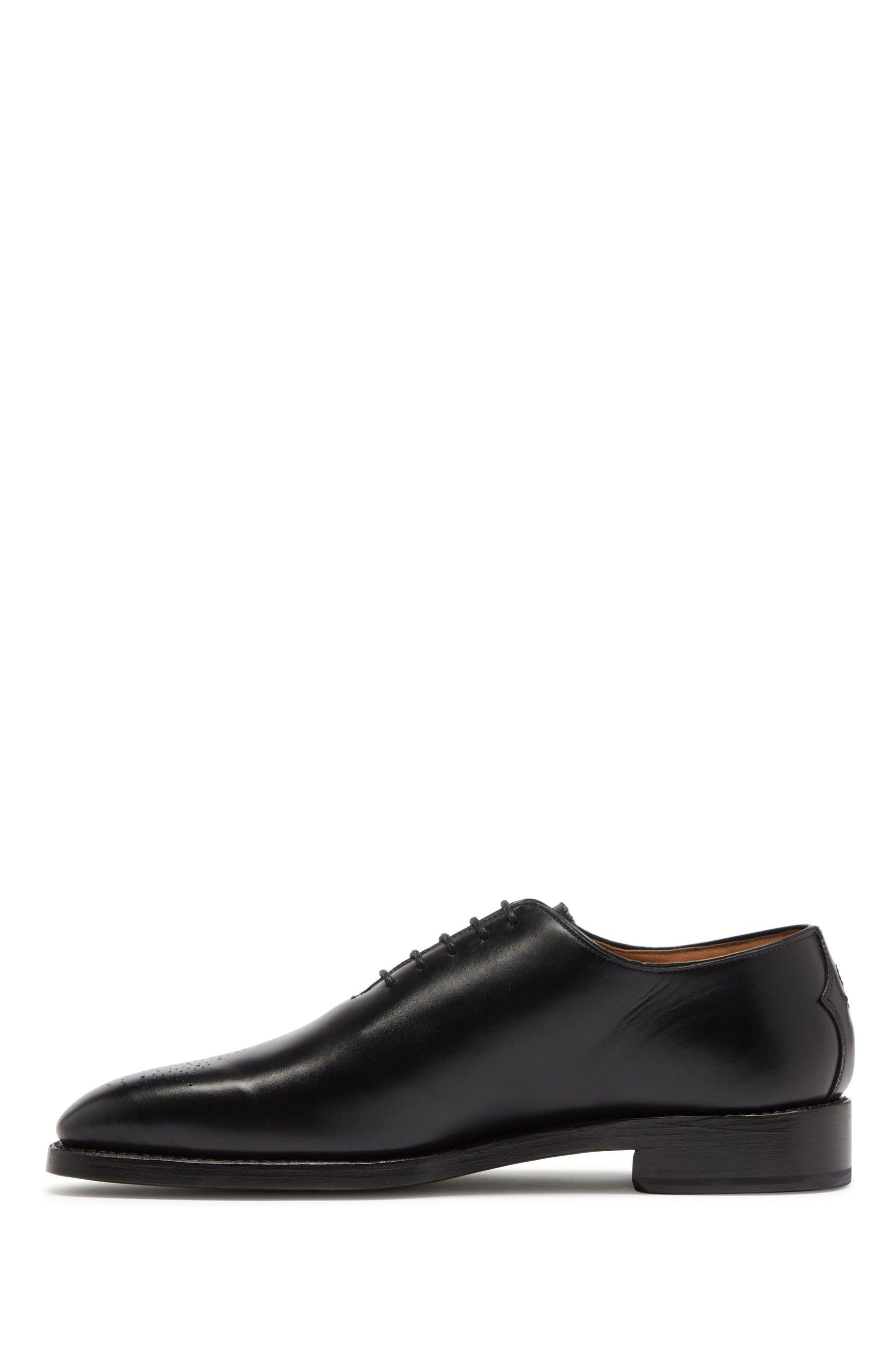 Jefferson waterproof sales wholecut oxford