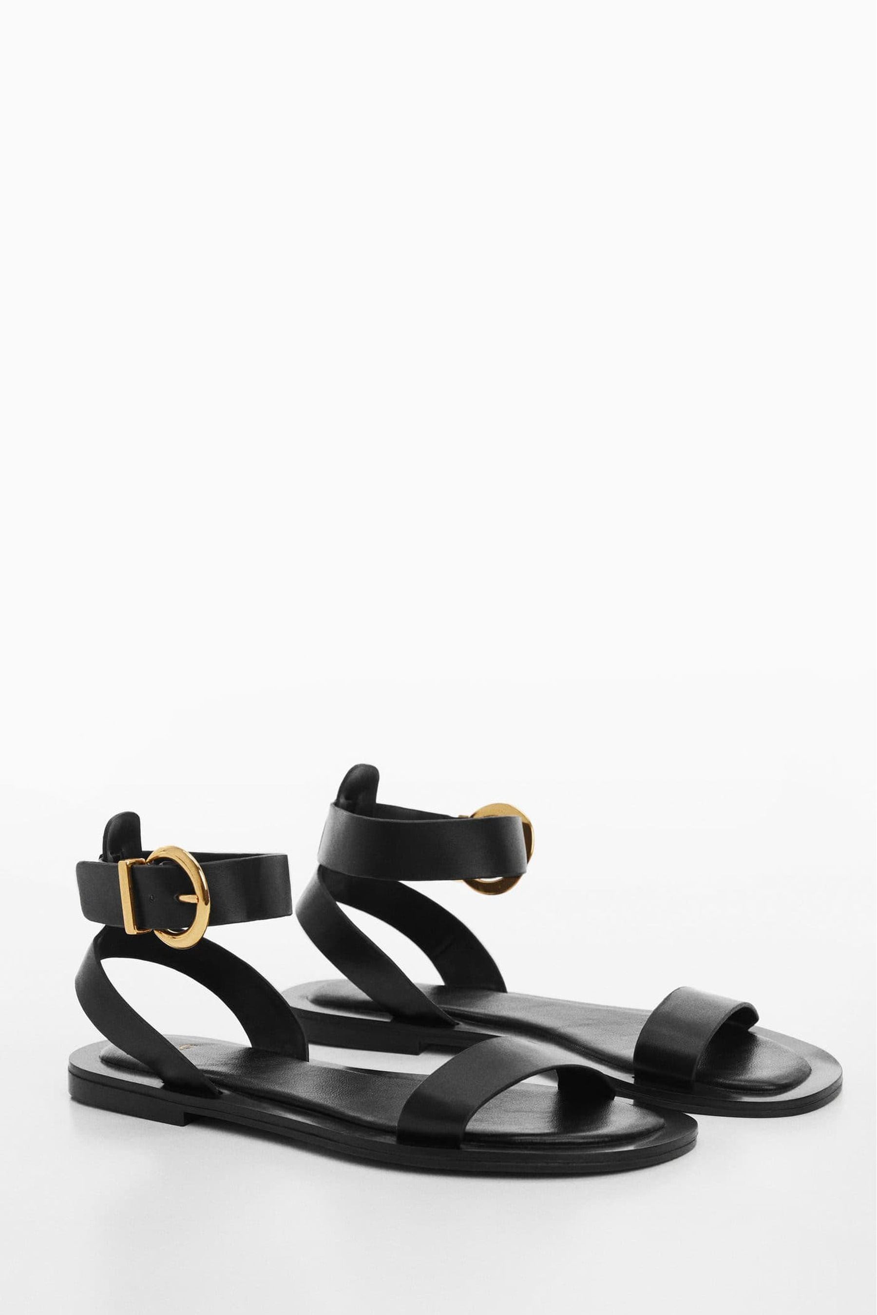 Buckle strap sandals shop