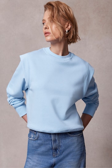 Wide-knit sweater with boat neckline