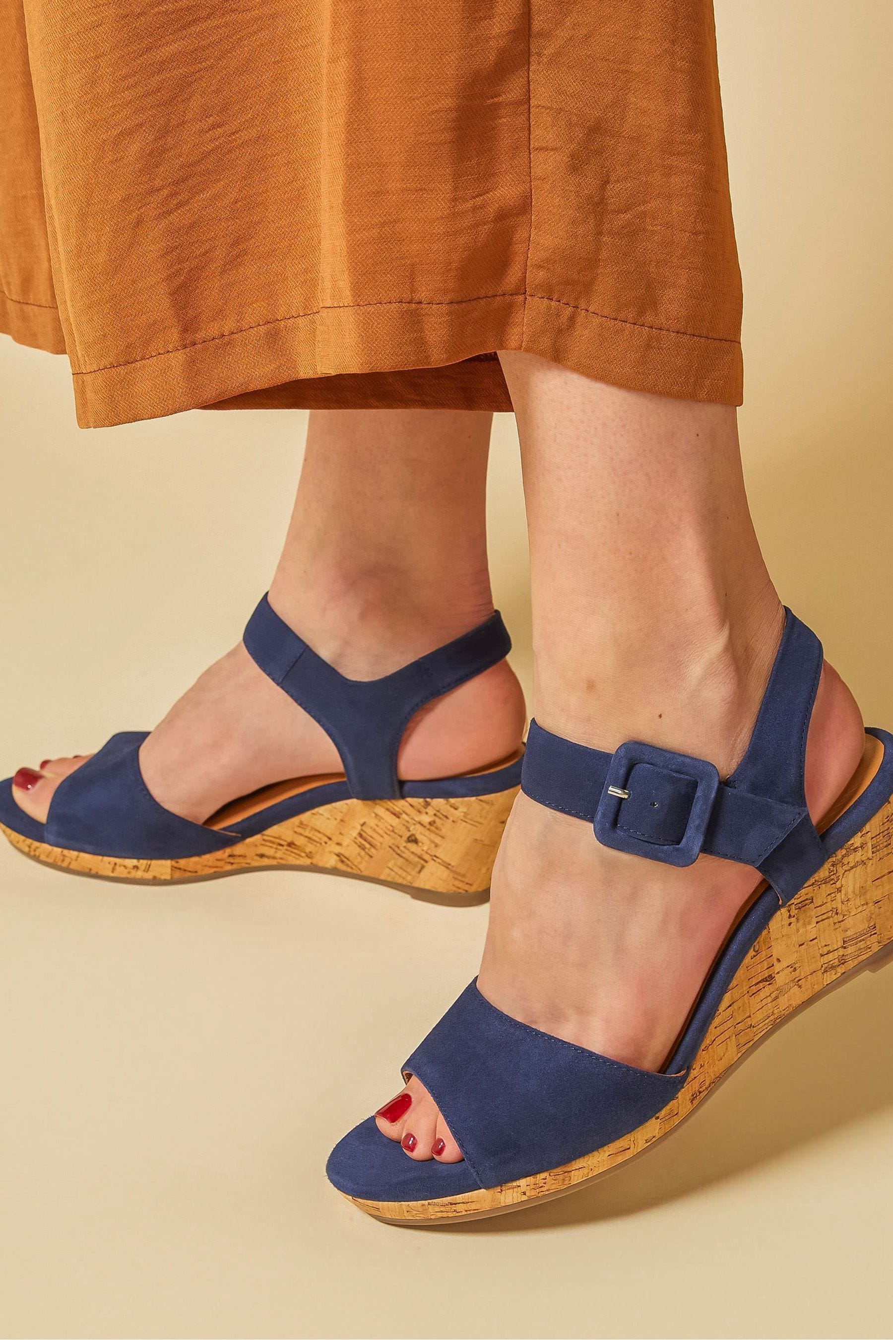 Jones wedges store
