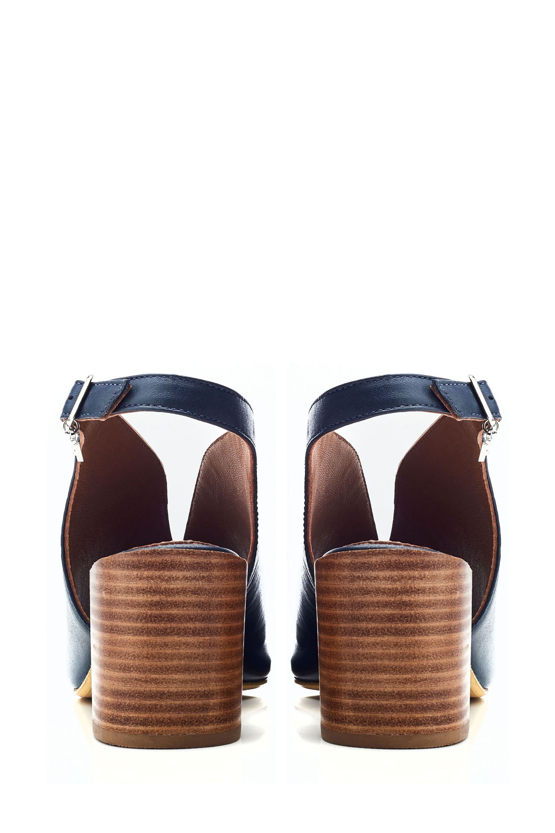Moda in Pelle Lonnia Block Stacked Heel Chrissi Upper Sandals