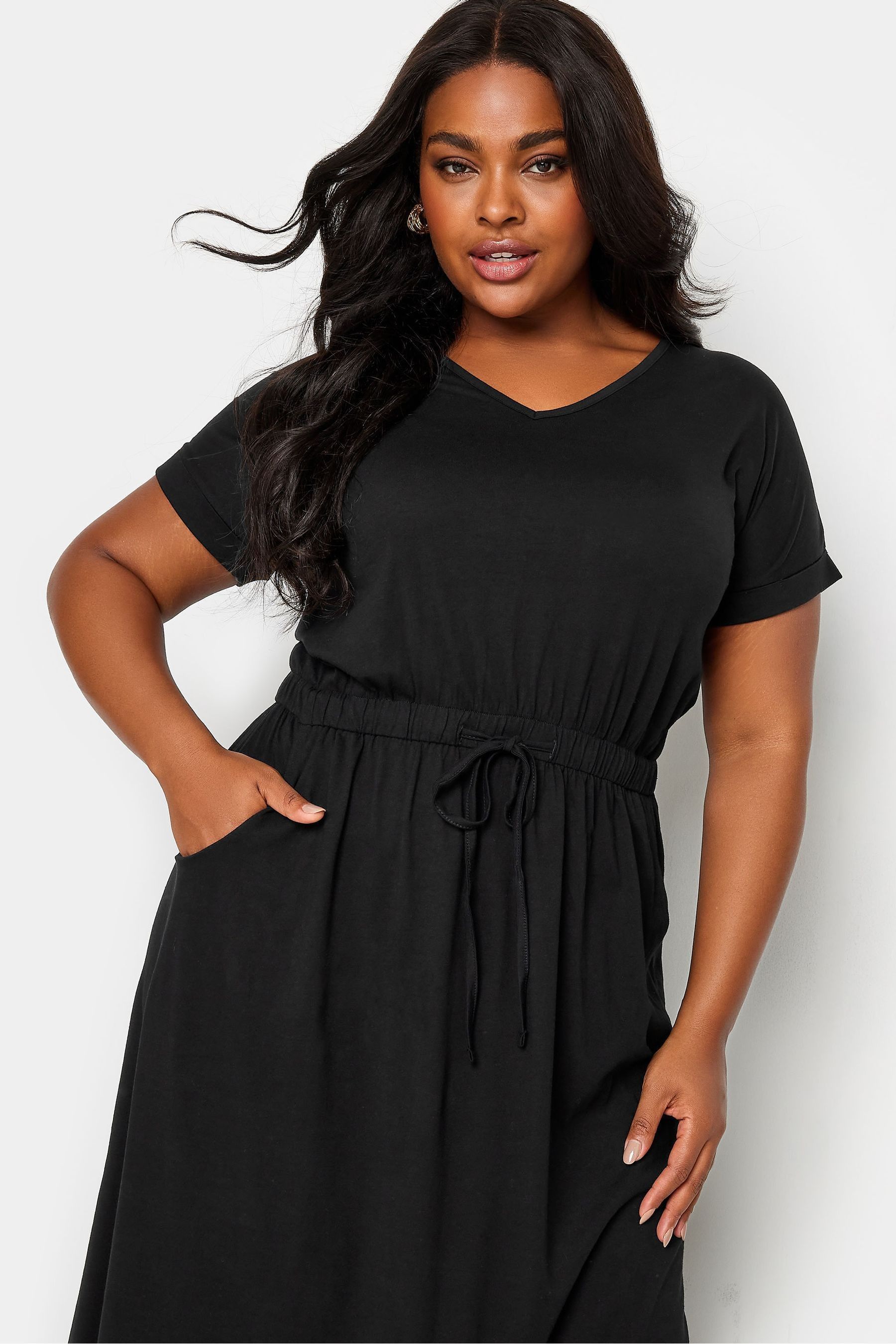 Black long dress with side split store