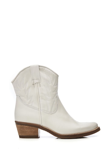 Moda in Pelle Bettsie Ankle Western White Boots