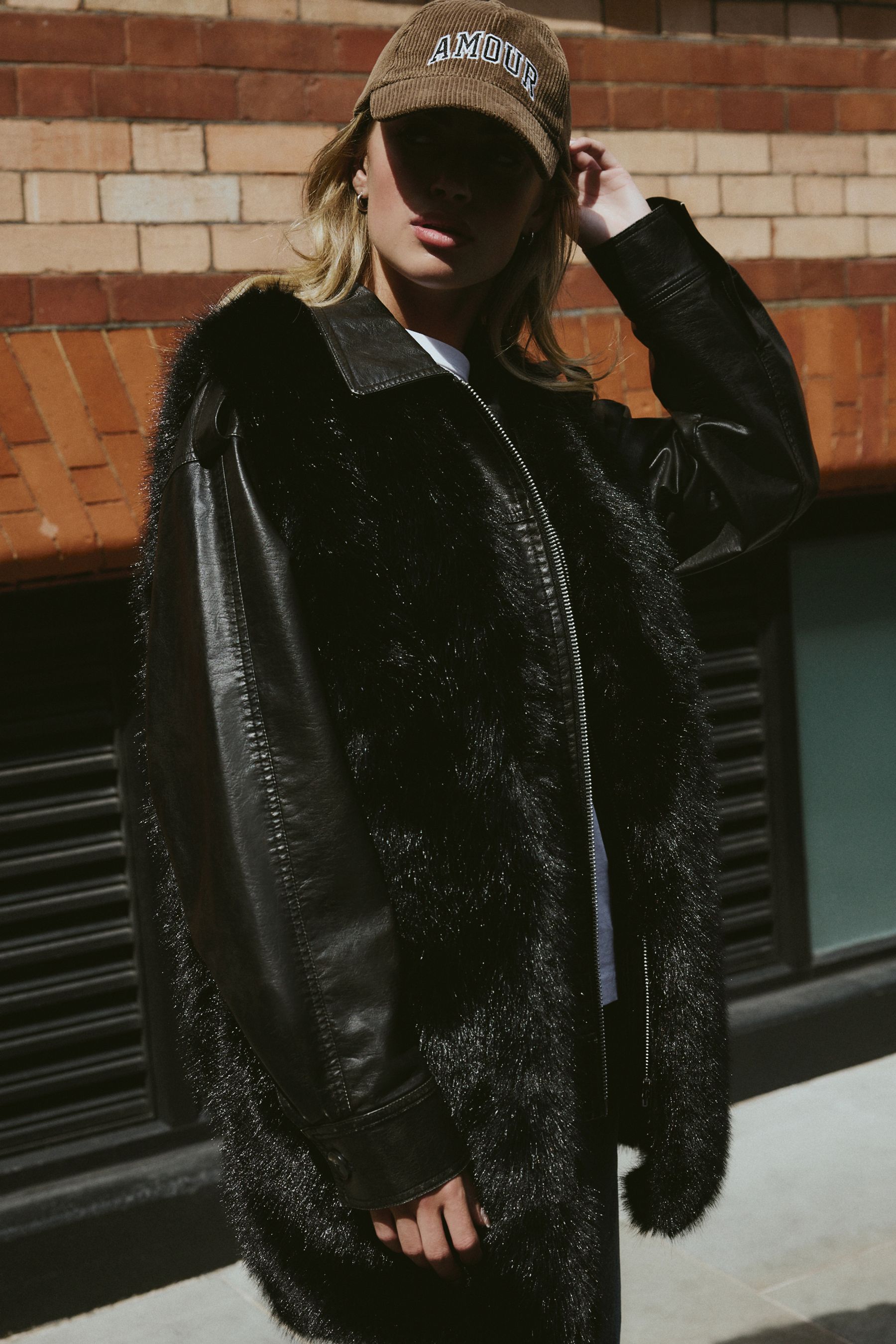 Black fur gilet longline store