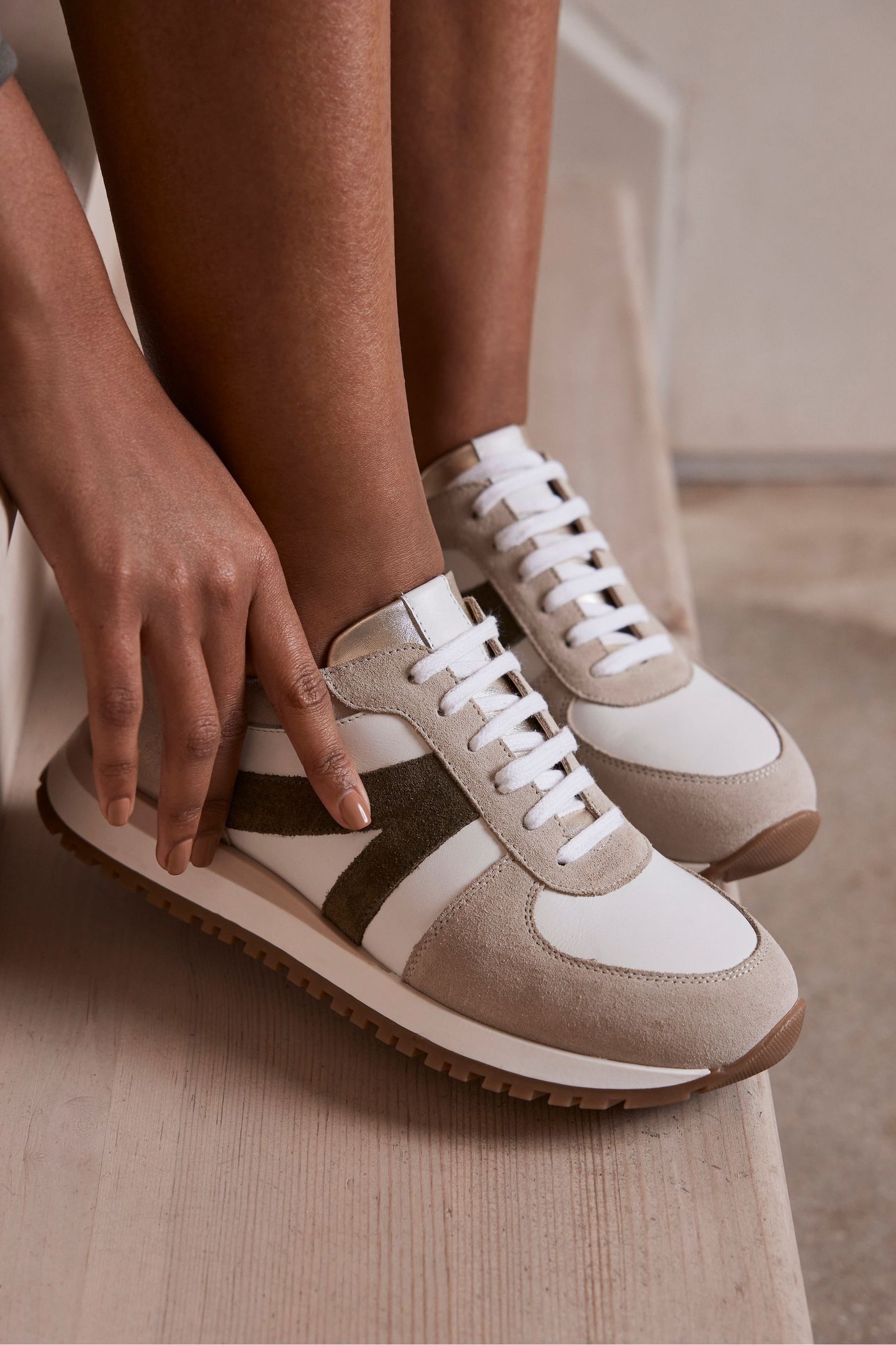 Cream suede trainers discount