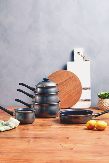 Essentials by Premier Silver Viggo 5 piece Cookware Set