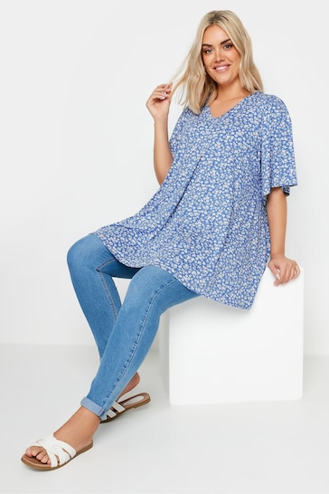 Yours Curve Blue Ditsy Floral Pleated Angel Sleeve Swing Top