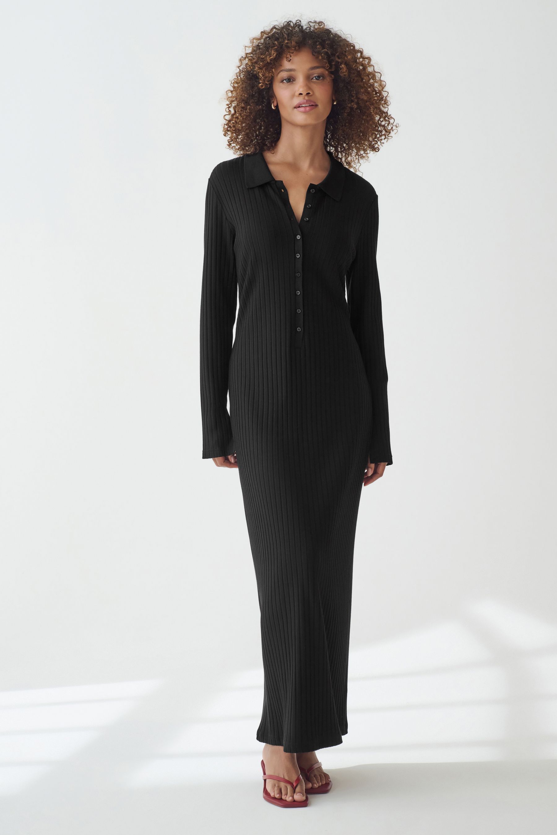 Black Long Sleeve Collar Detail Maxi Dress