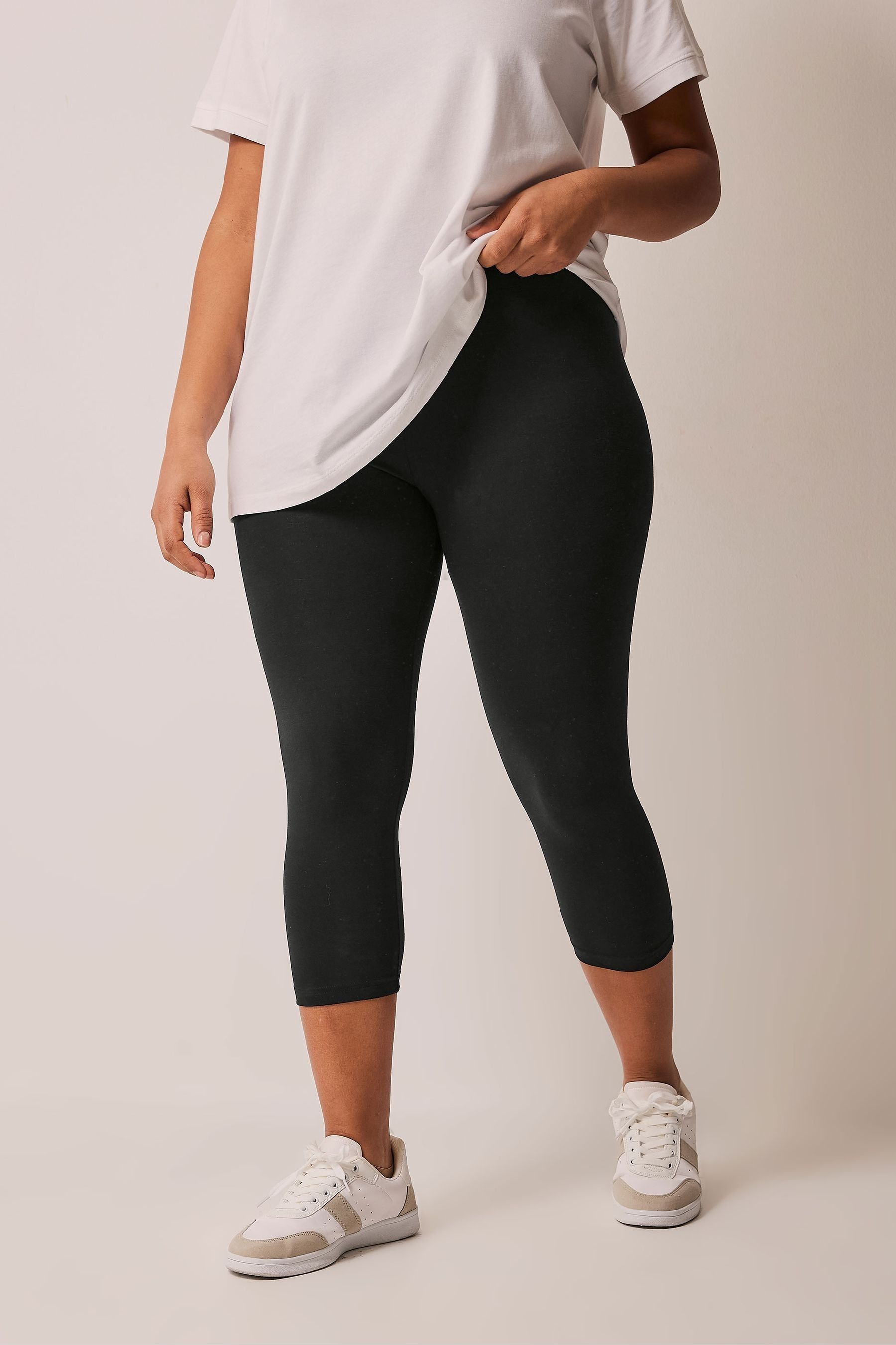 Buy Evans Cropped Leggings from the Next UK online shop