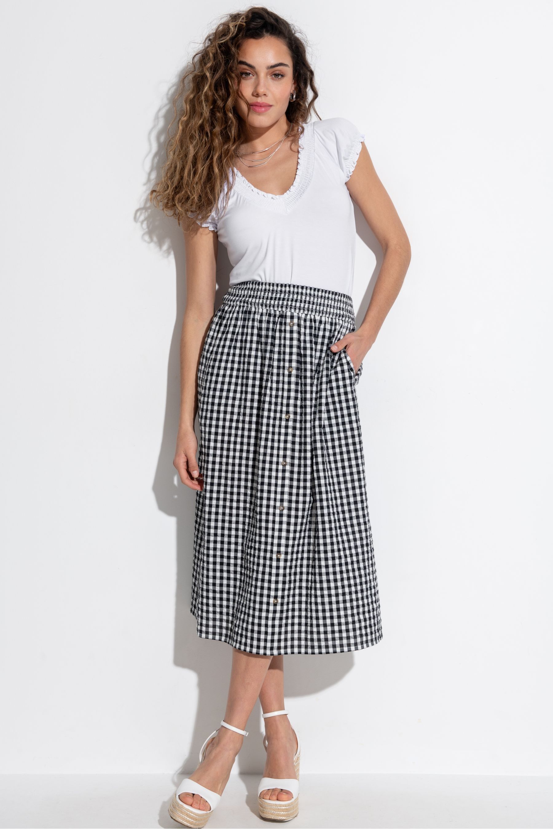 Black and white checkered skirt 100 online