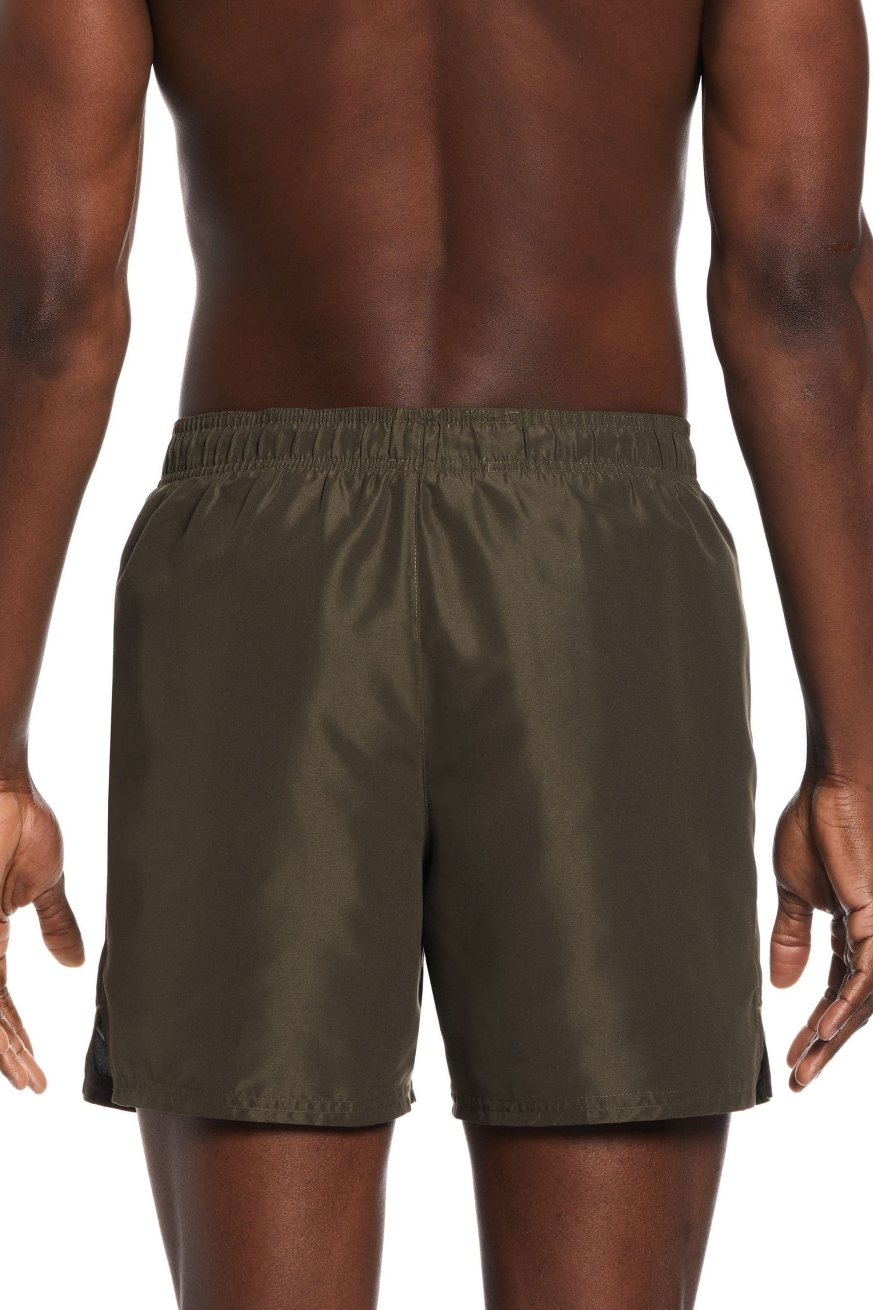 Green nike 2024 swim shorts