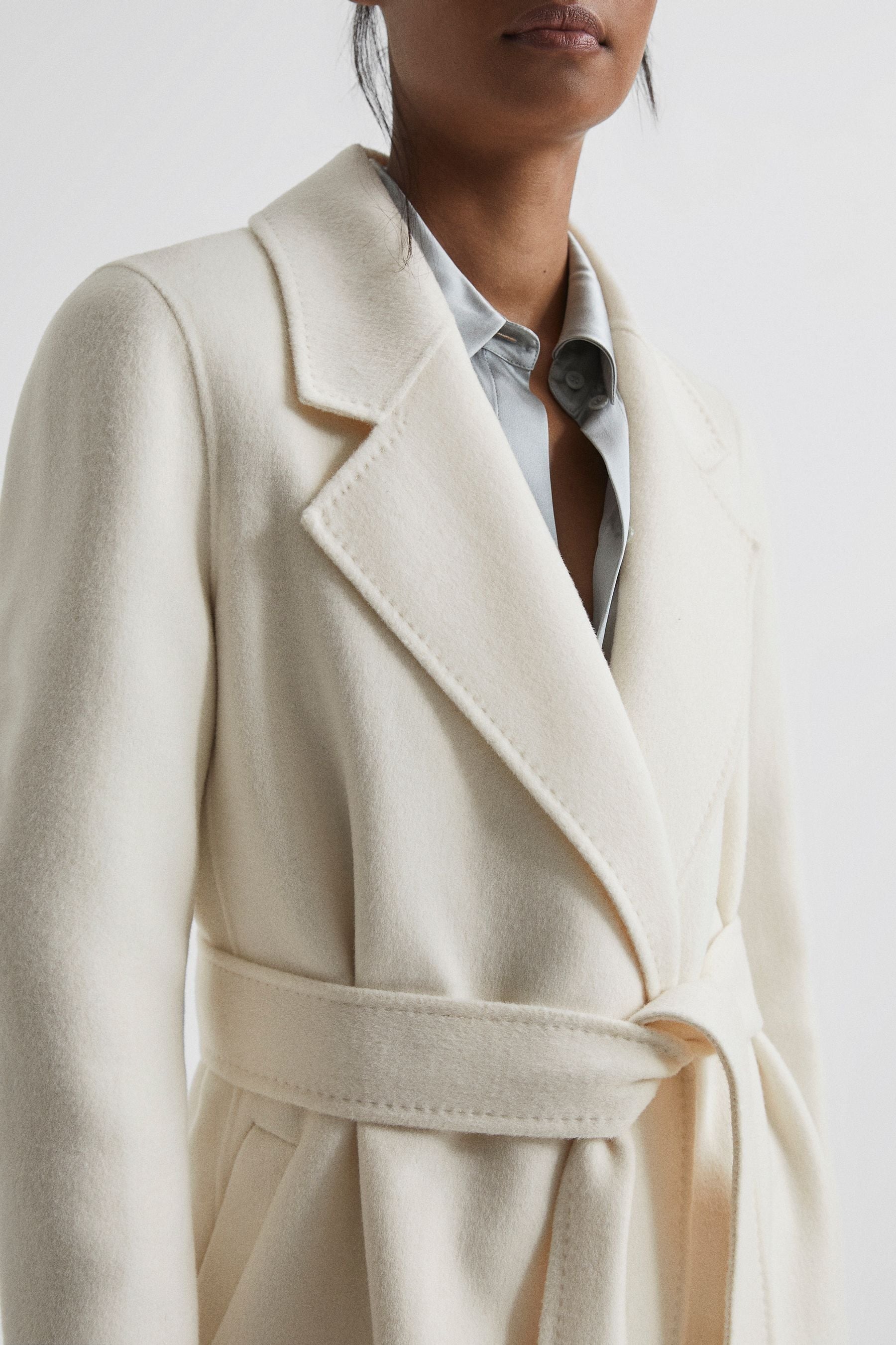 Ariel fitted shop coat