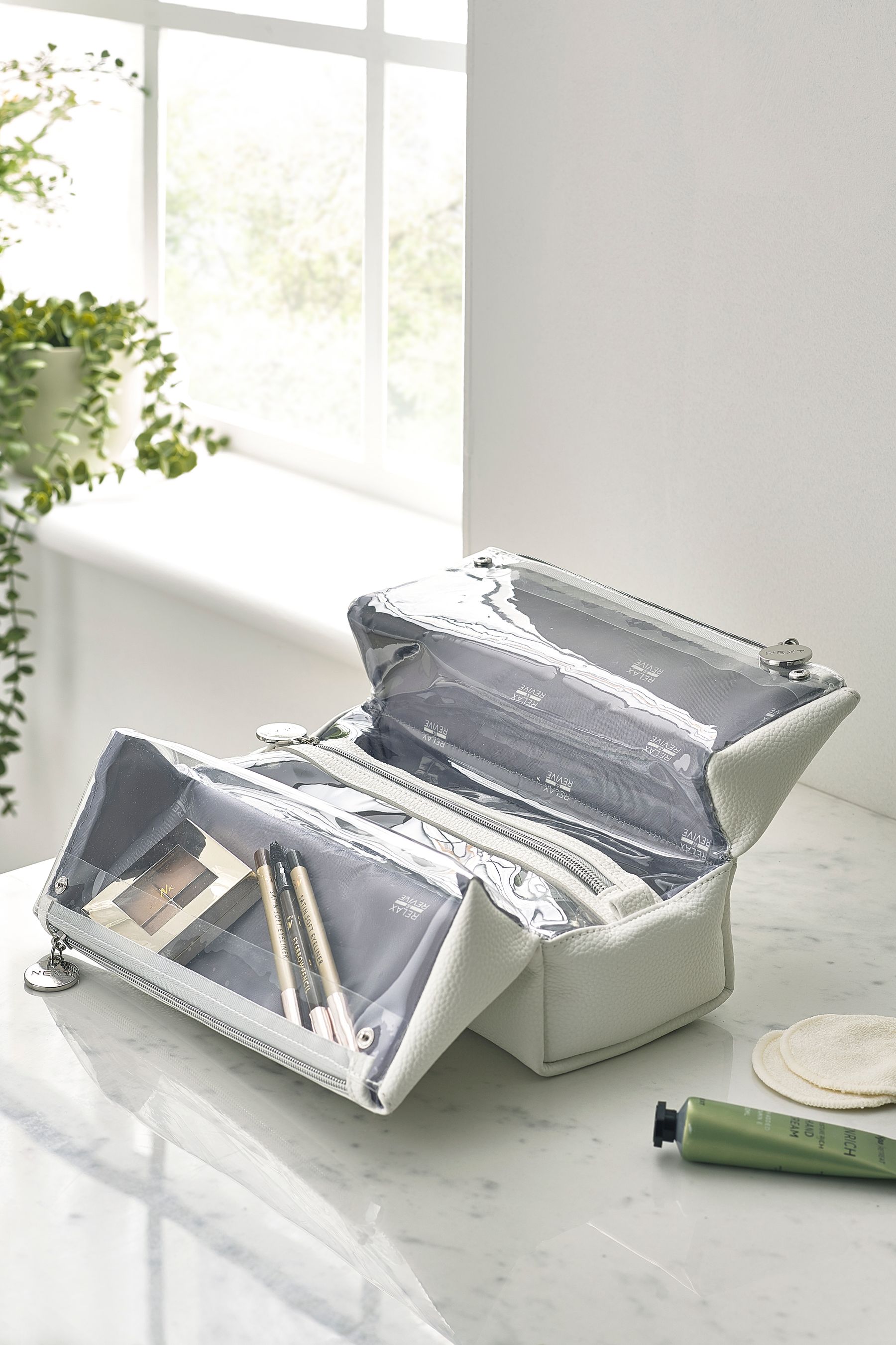 White cosmetic bag new arrivals