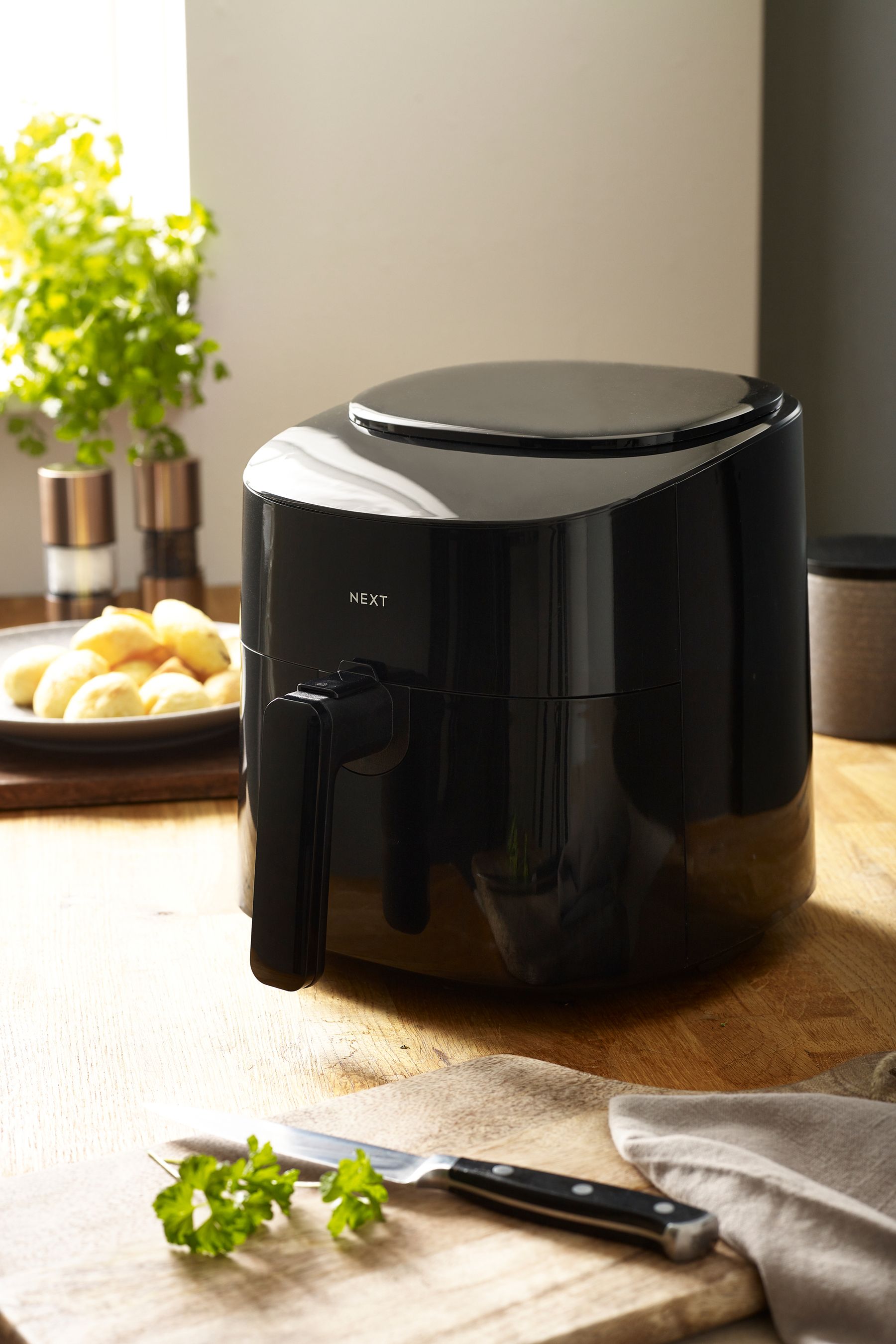Black 4.2 Litre Air Single Fryer