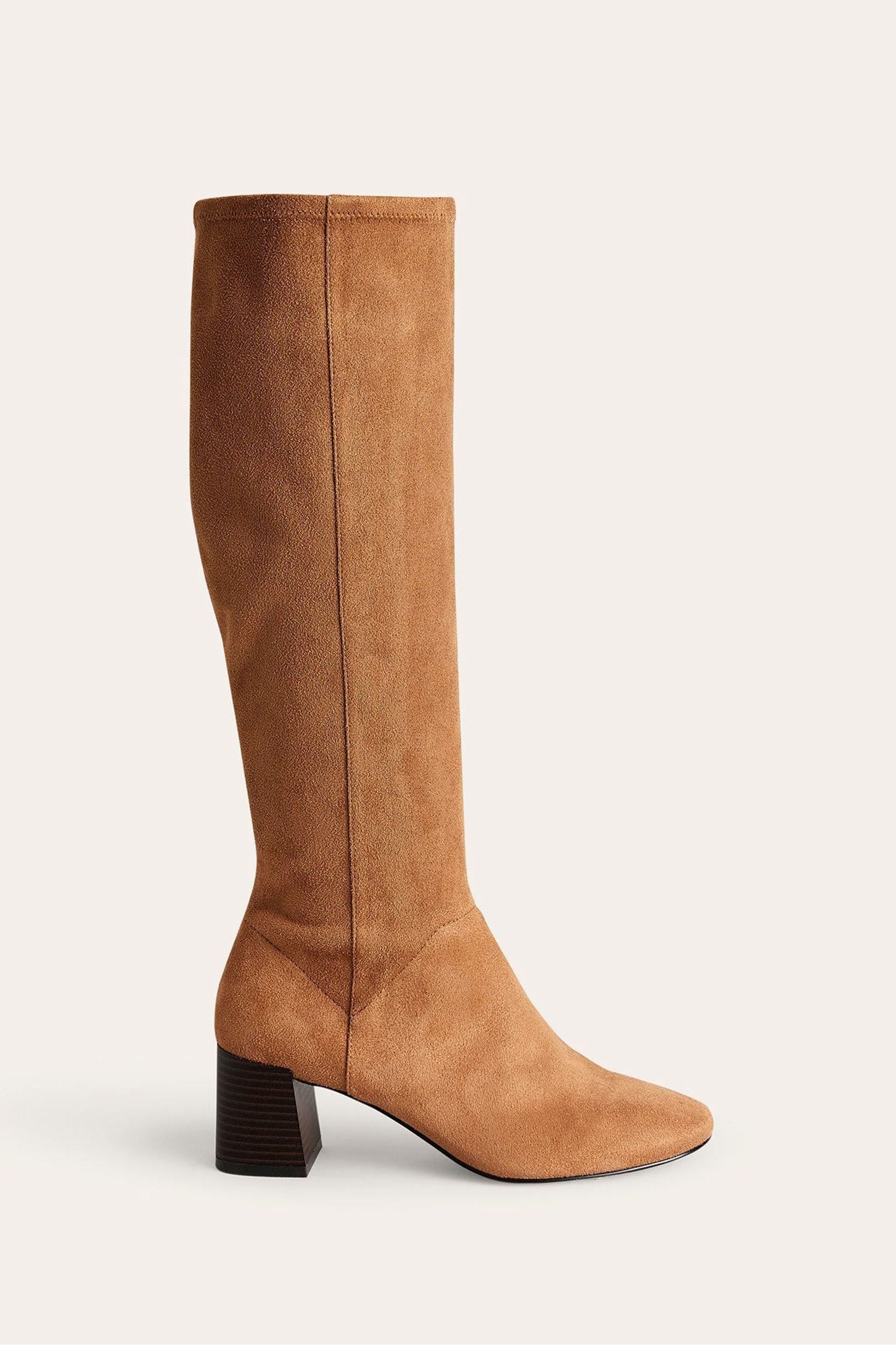 Light brown top long boots