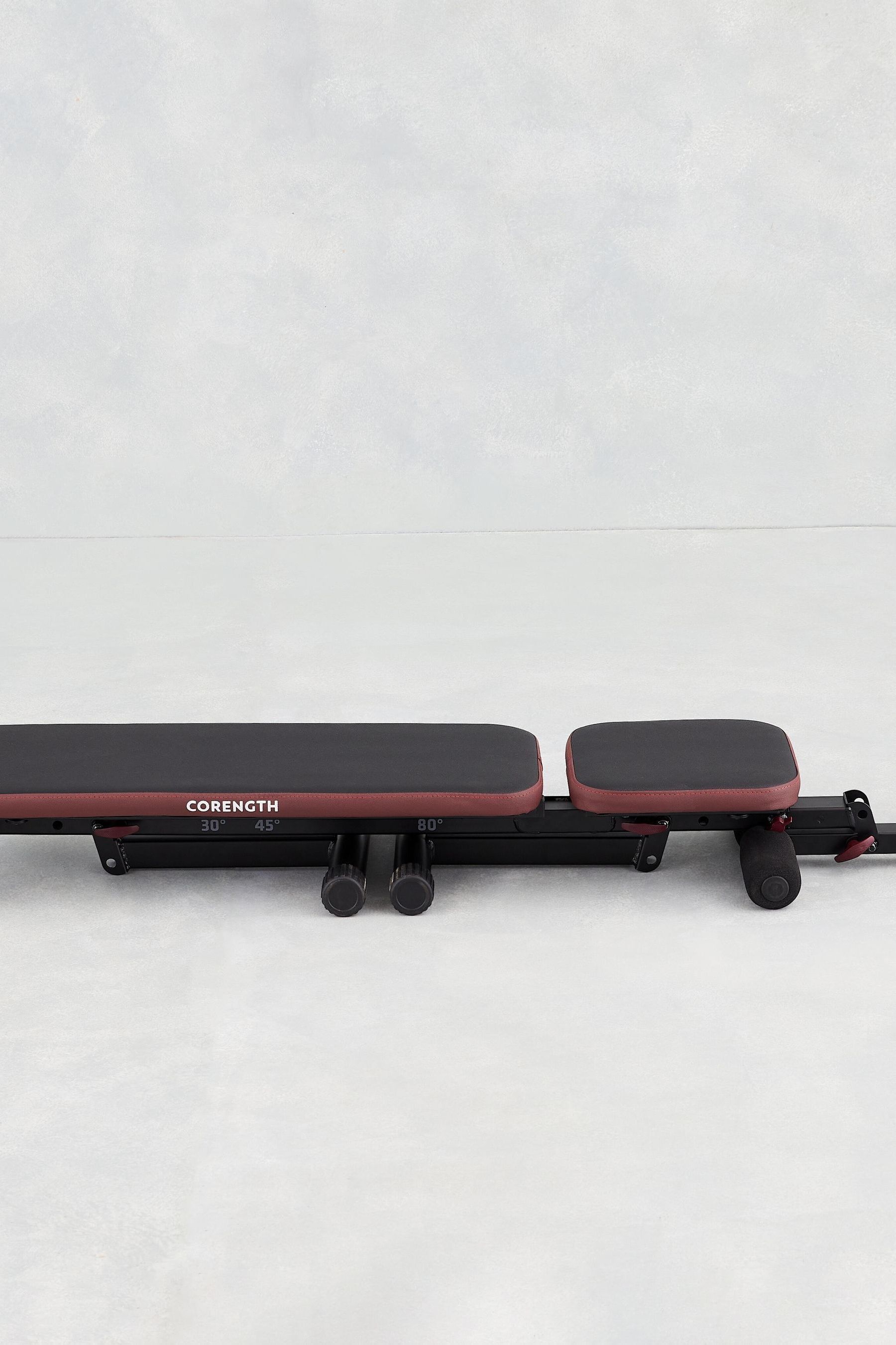 Decathlon store abs bench