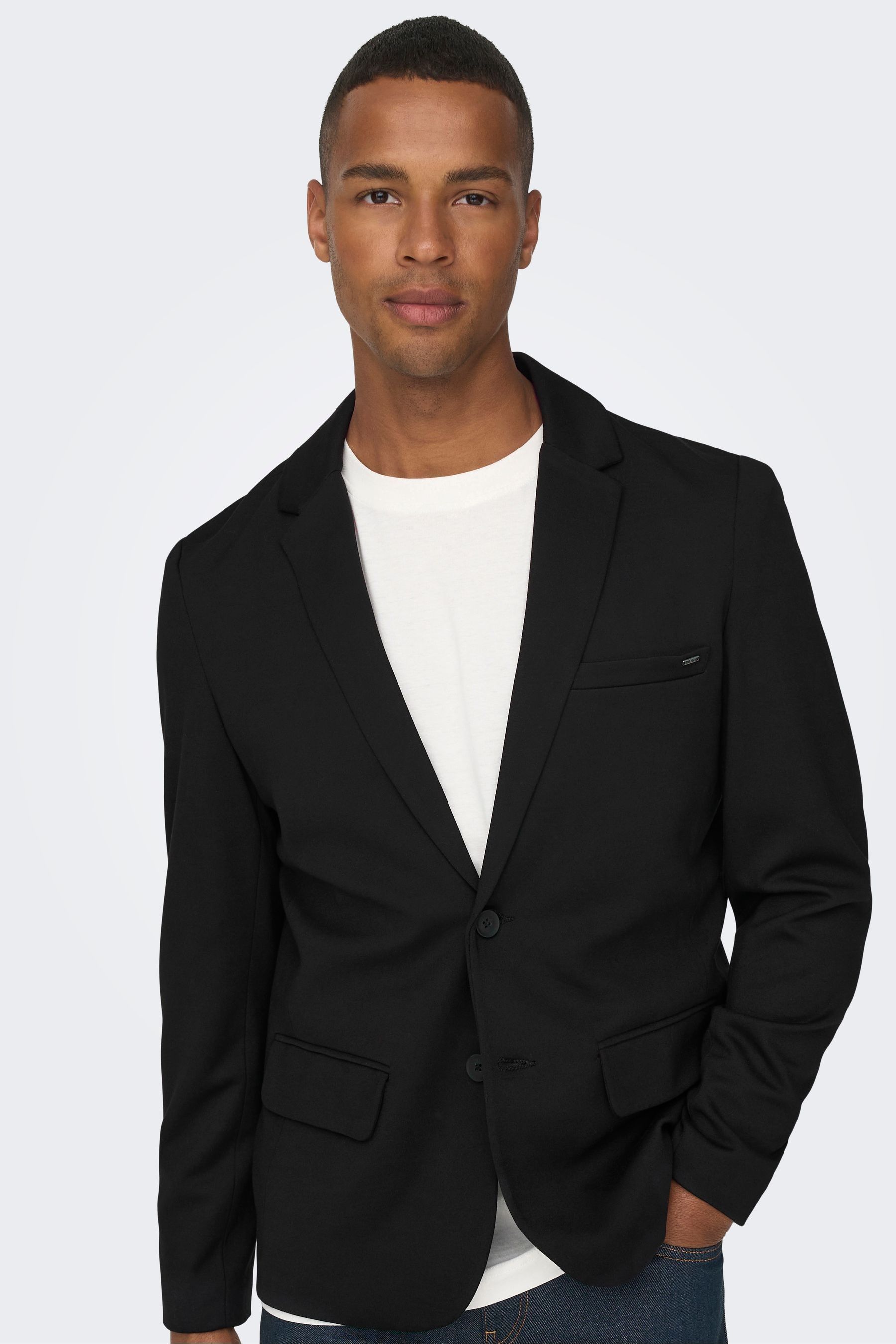 Black blazer with black t shirt online