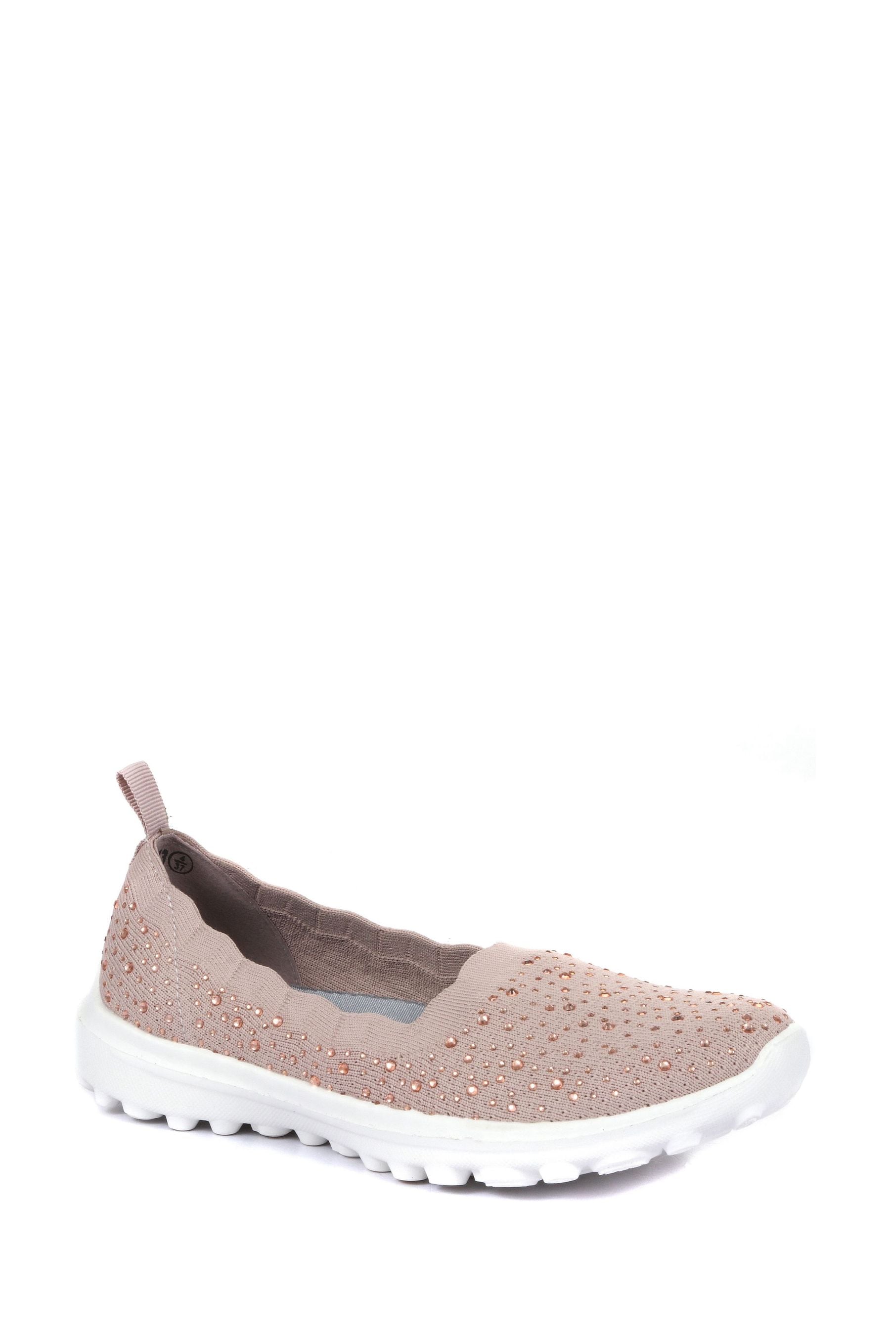 Slip on trainer pumps hot sale