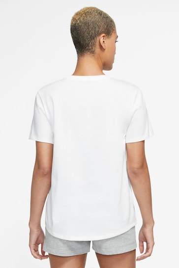 Nike White Club Essentials T-Shirt