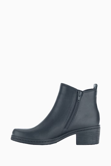 Gabor Marlham Leather Black Ankle Boots