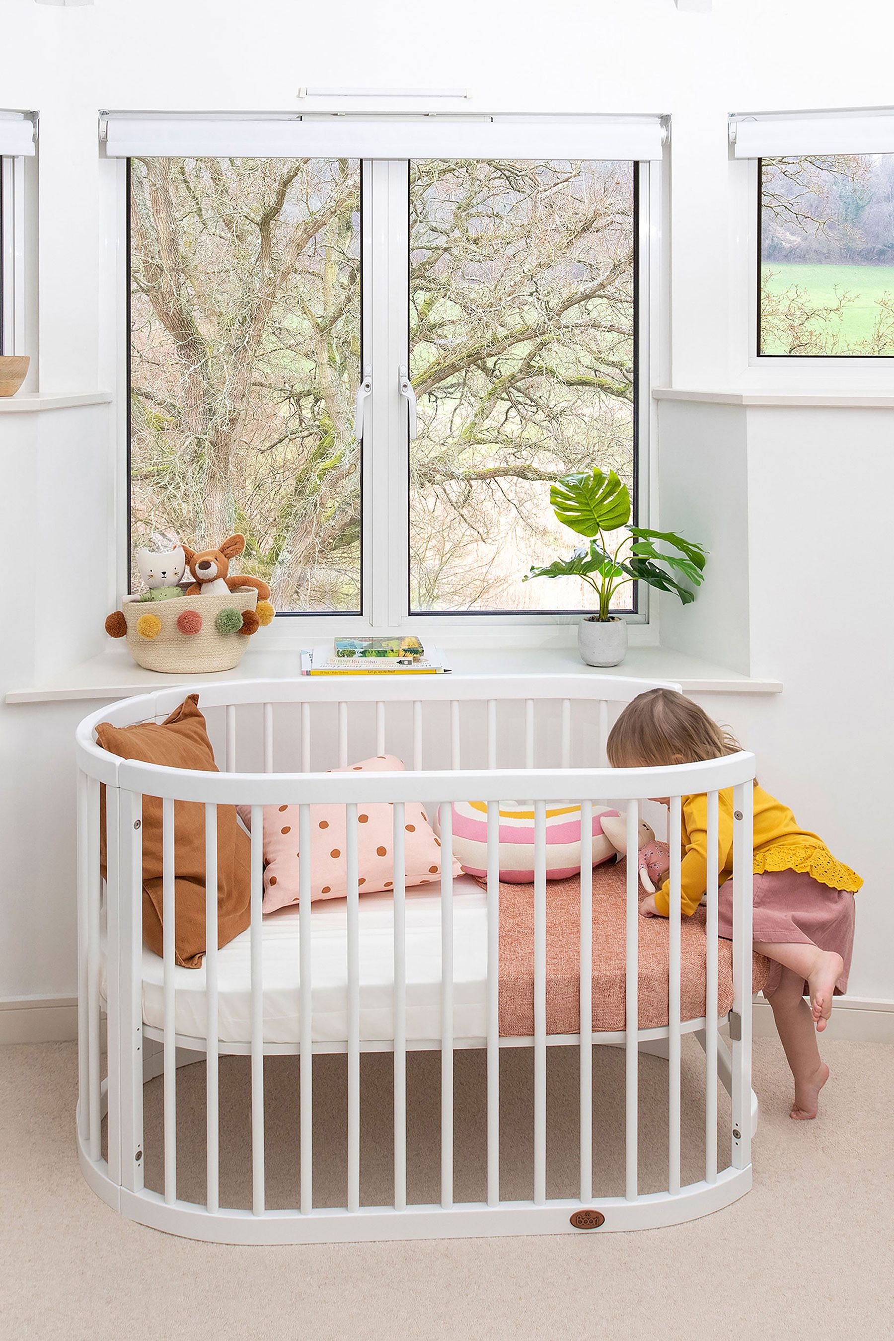 Oval cot hot sale mattress