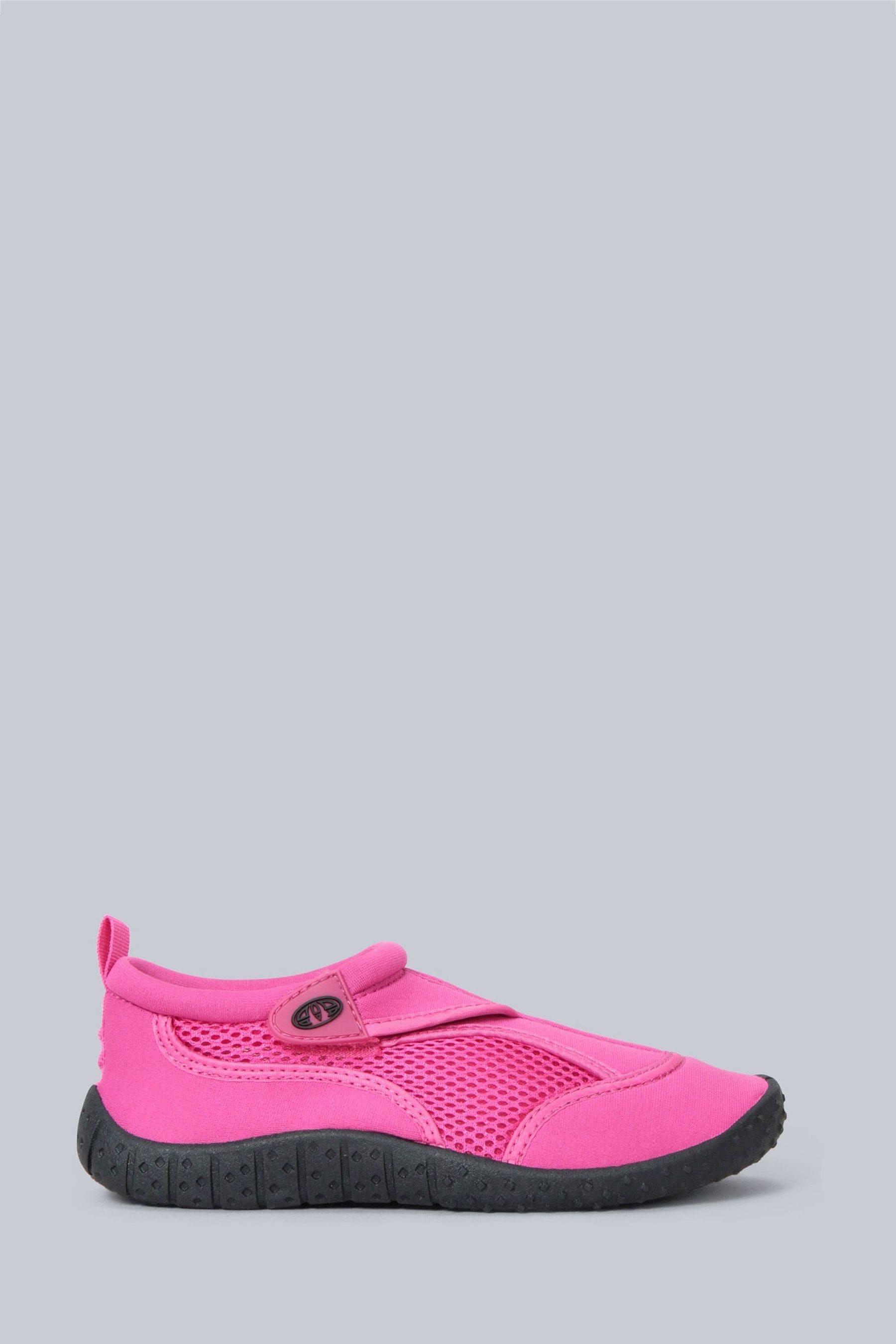Girls water hotsell shoes near me
