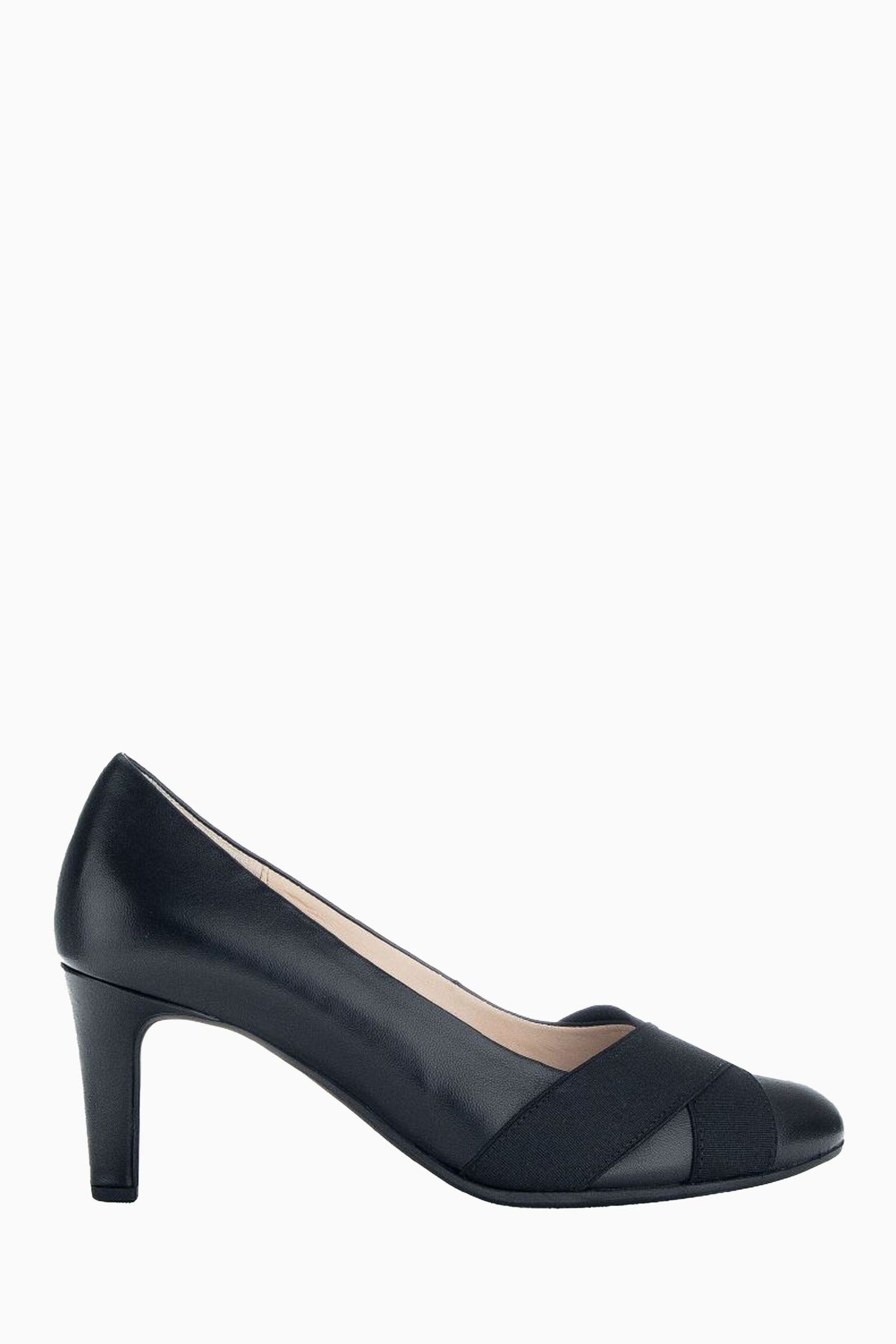 Gabor black store leather court shoes