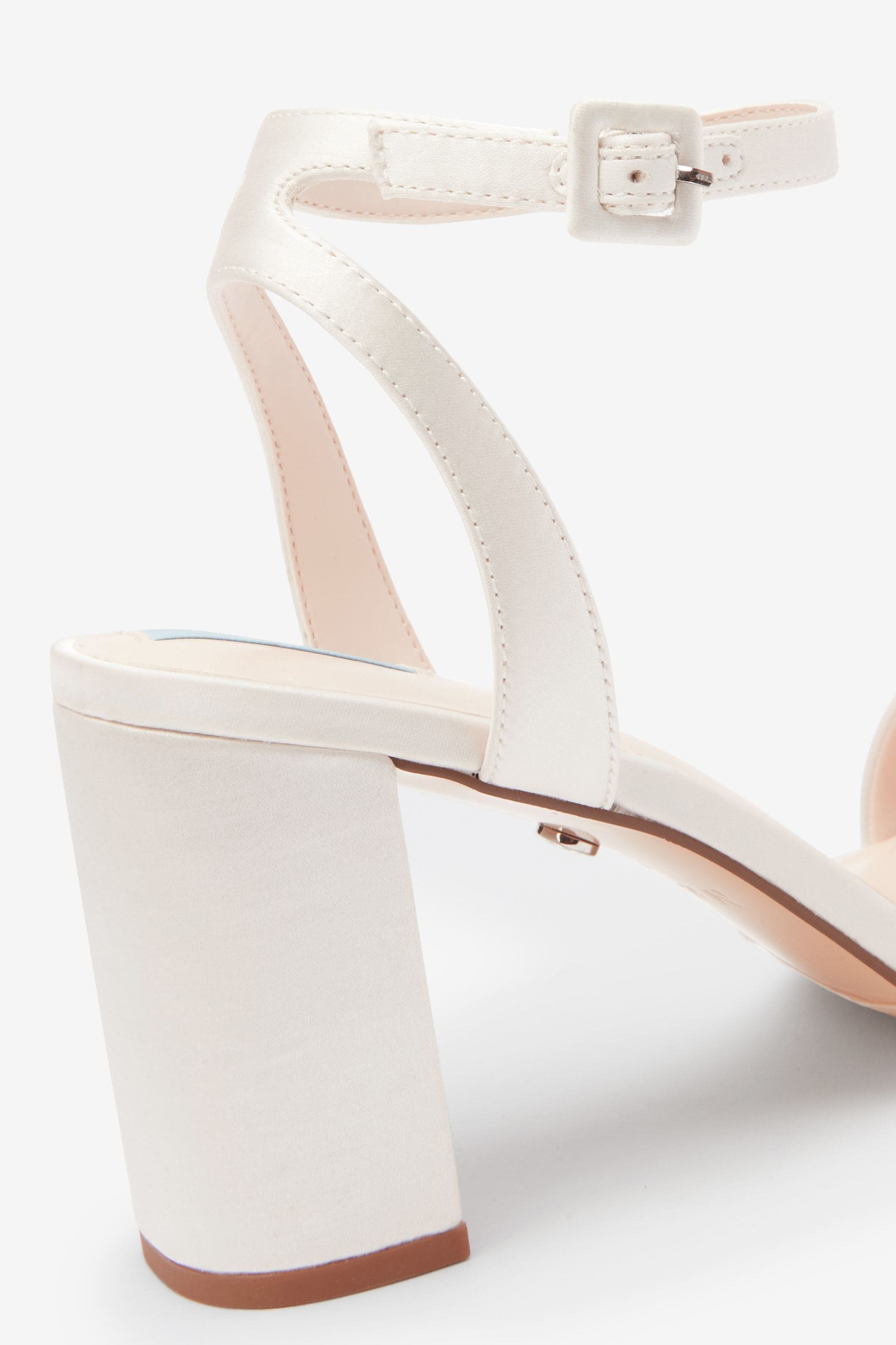 Block heel sale ivory sandals