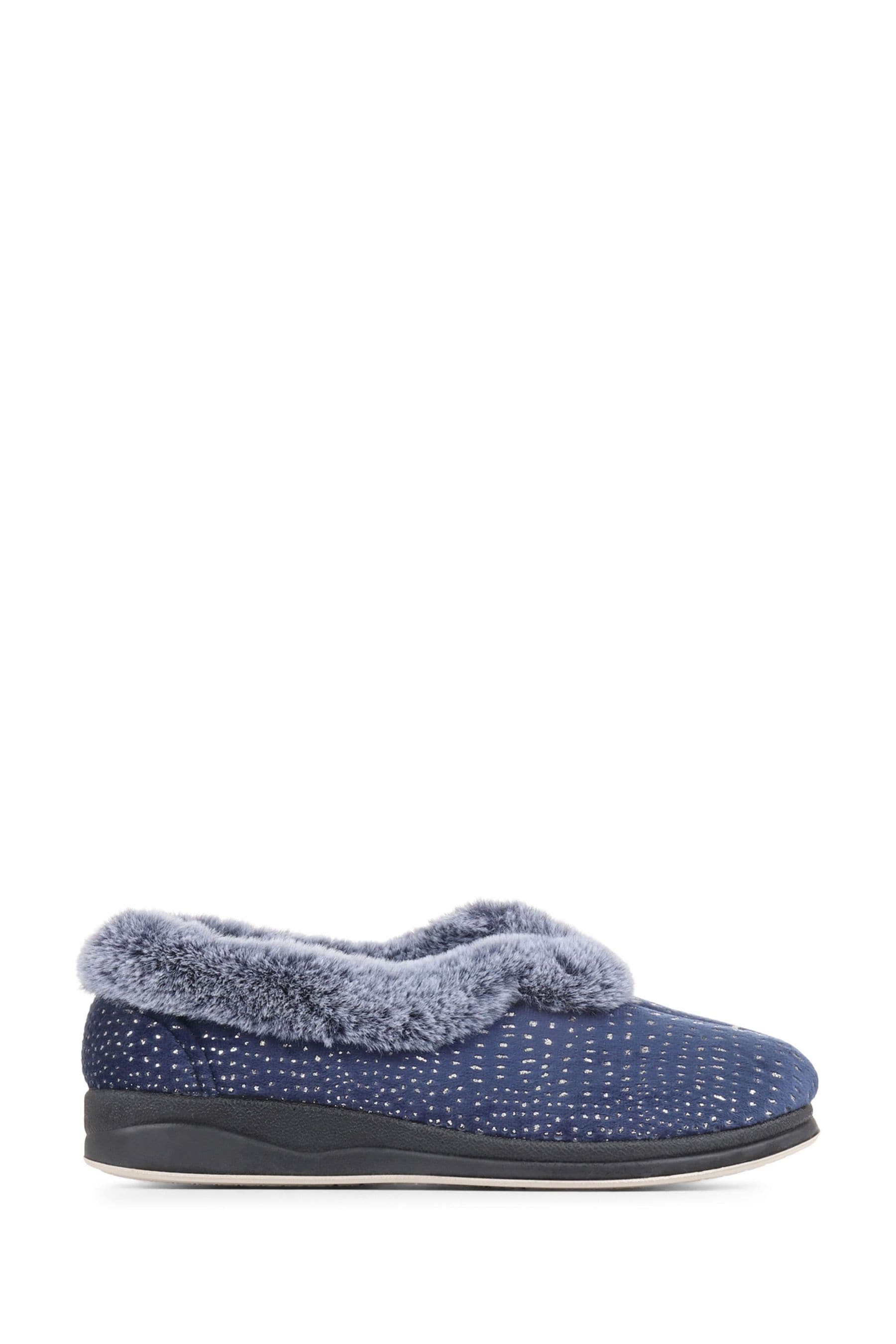 Skechers slippers pavers top