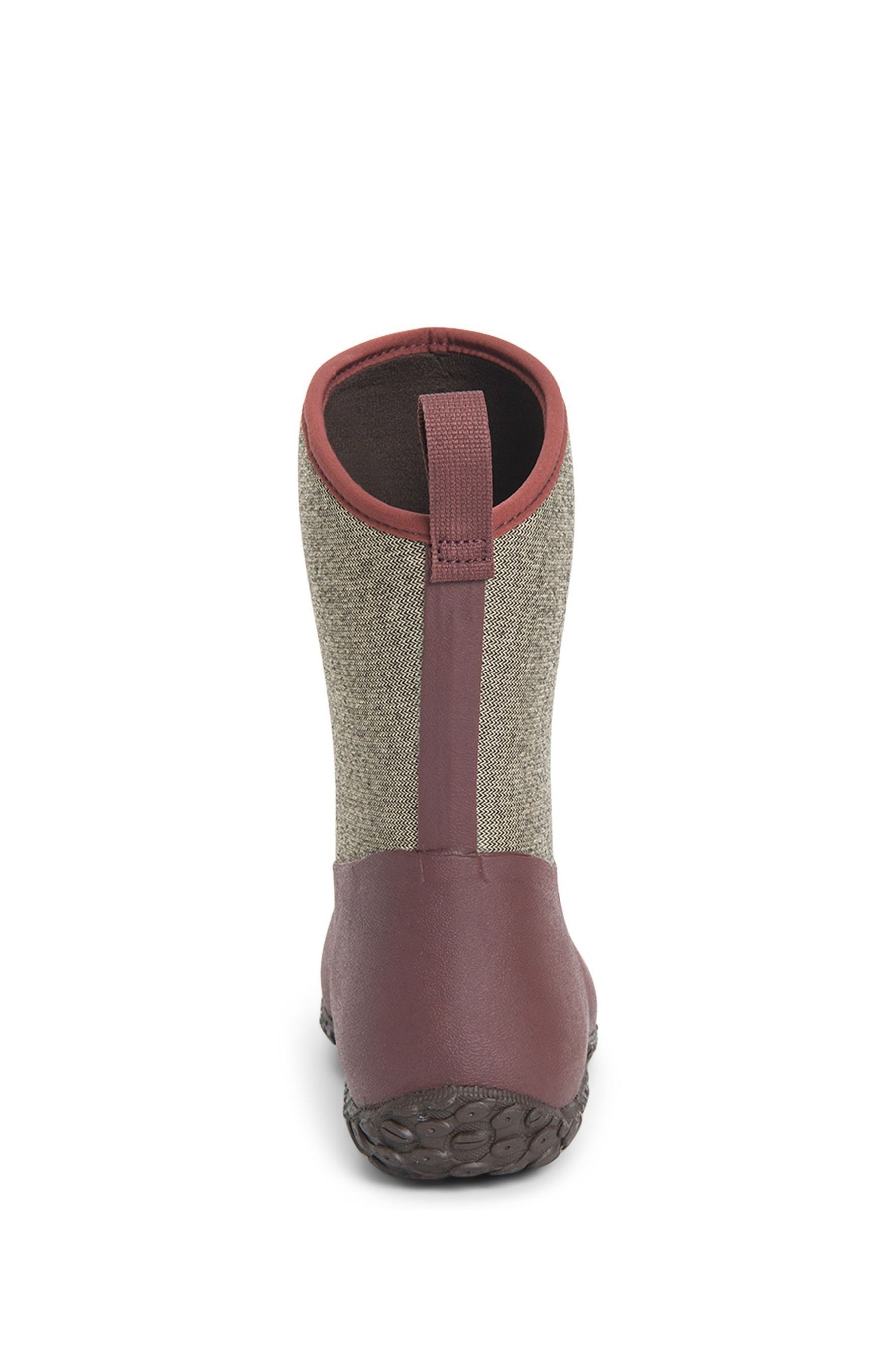 Muck slip deals ons