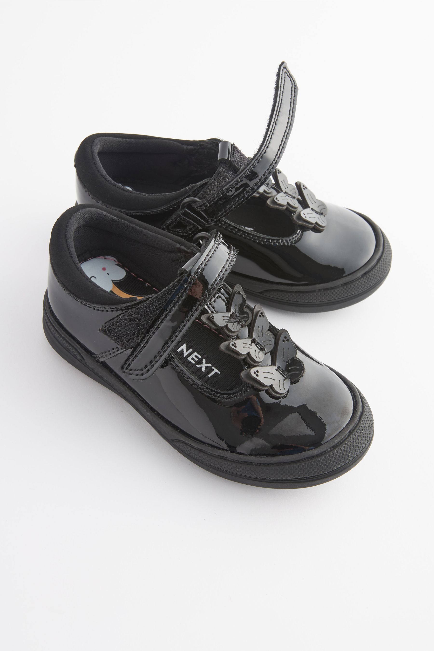Infant size 5 school shoes discount