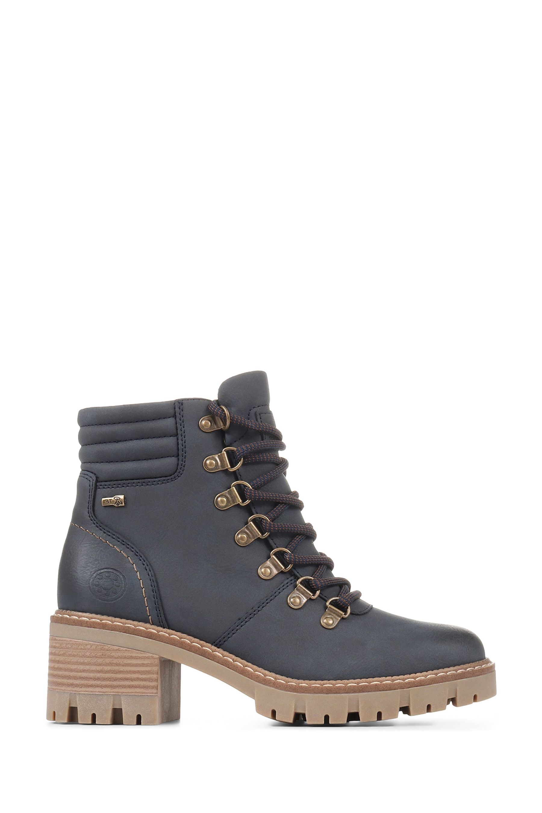 Pavers 2025 blue boots